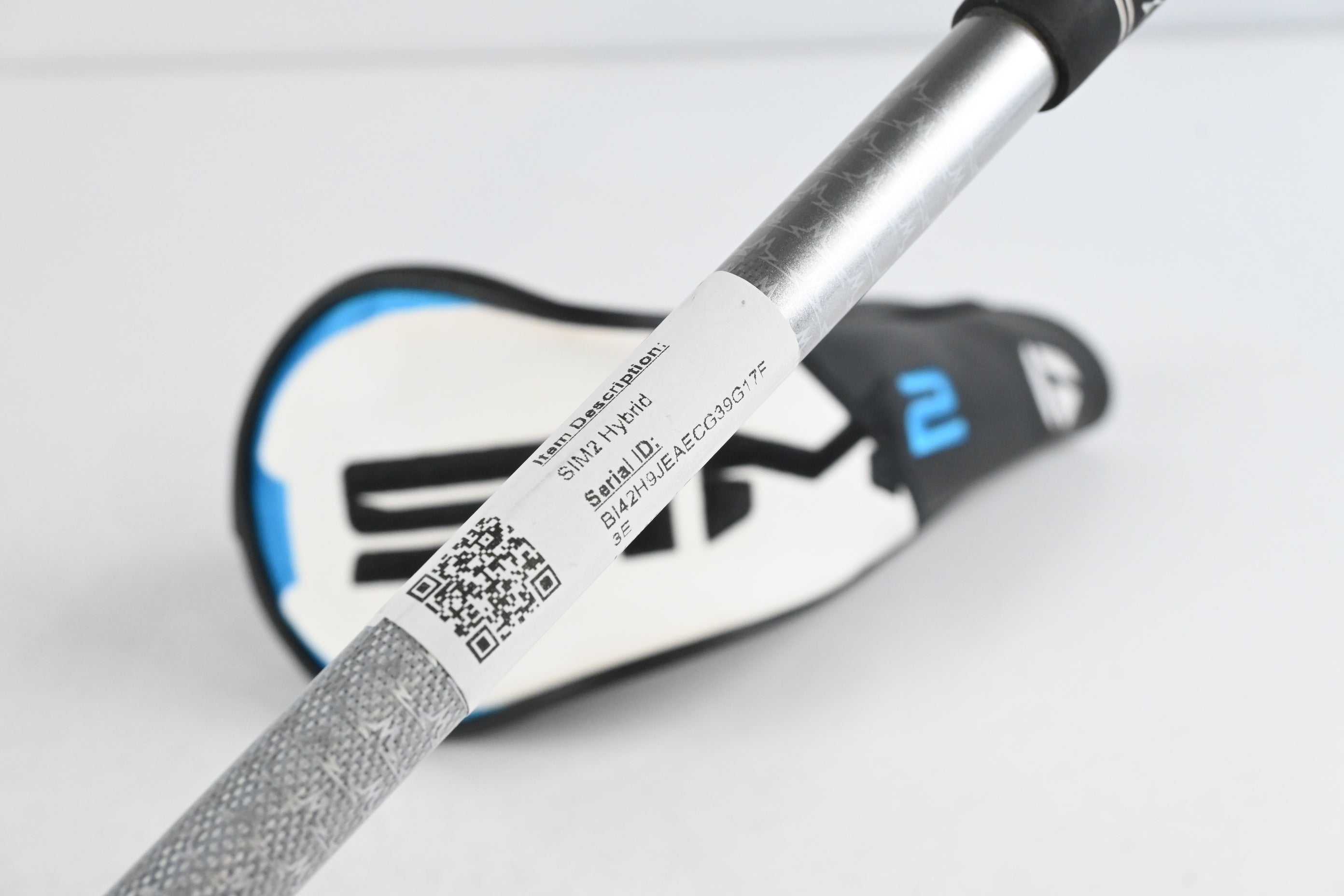 Taylormade SIM2 #3 Hybrid / 19.5 Degree / Regular Flex Tensei AV Blue 70 Shaft