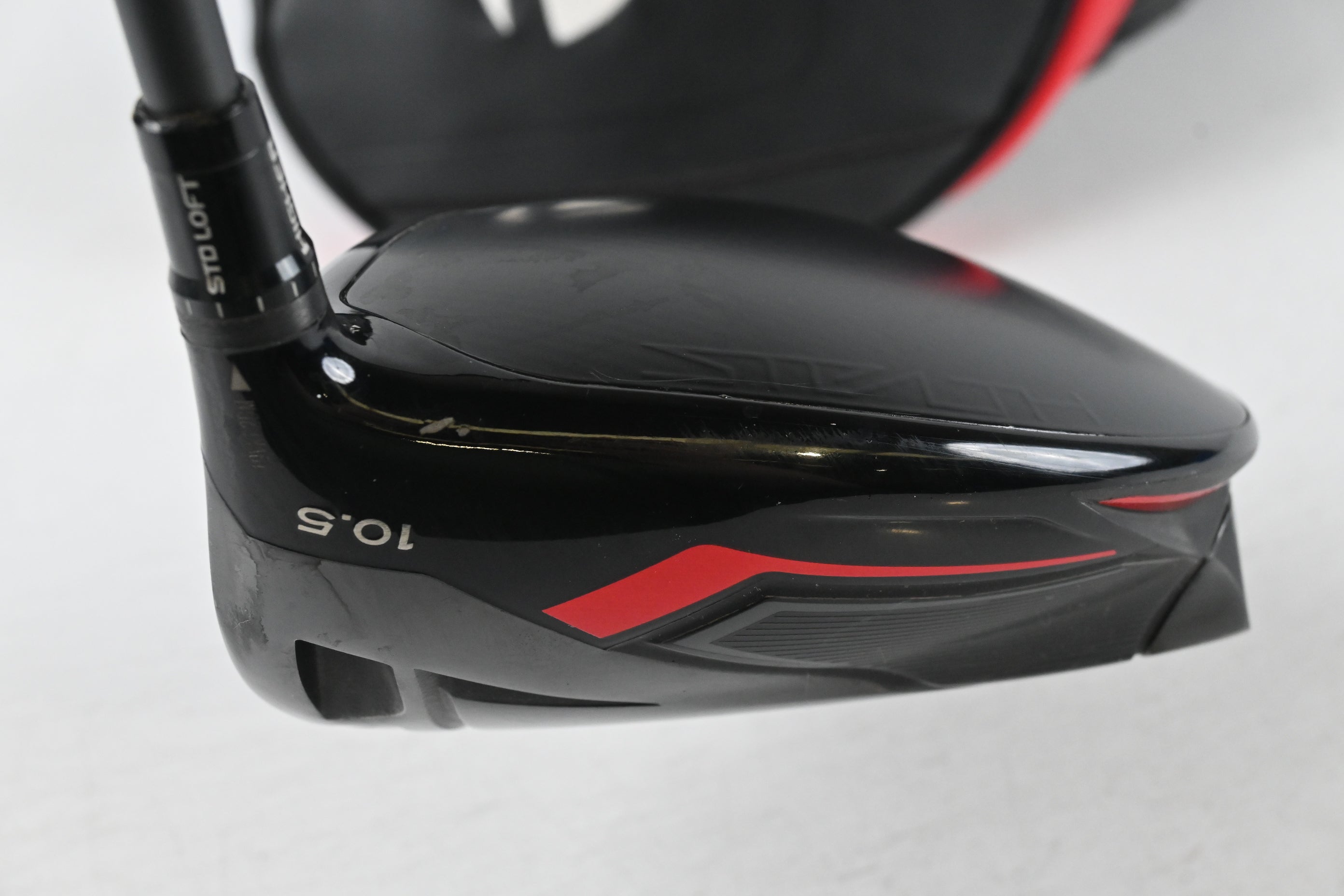 Taylormade Stealth Driver / 10.5 Degree / Stiff Flex HZRDUS Smoke Black 60 Shaft