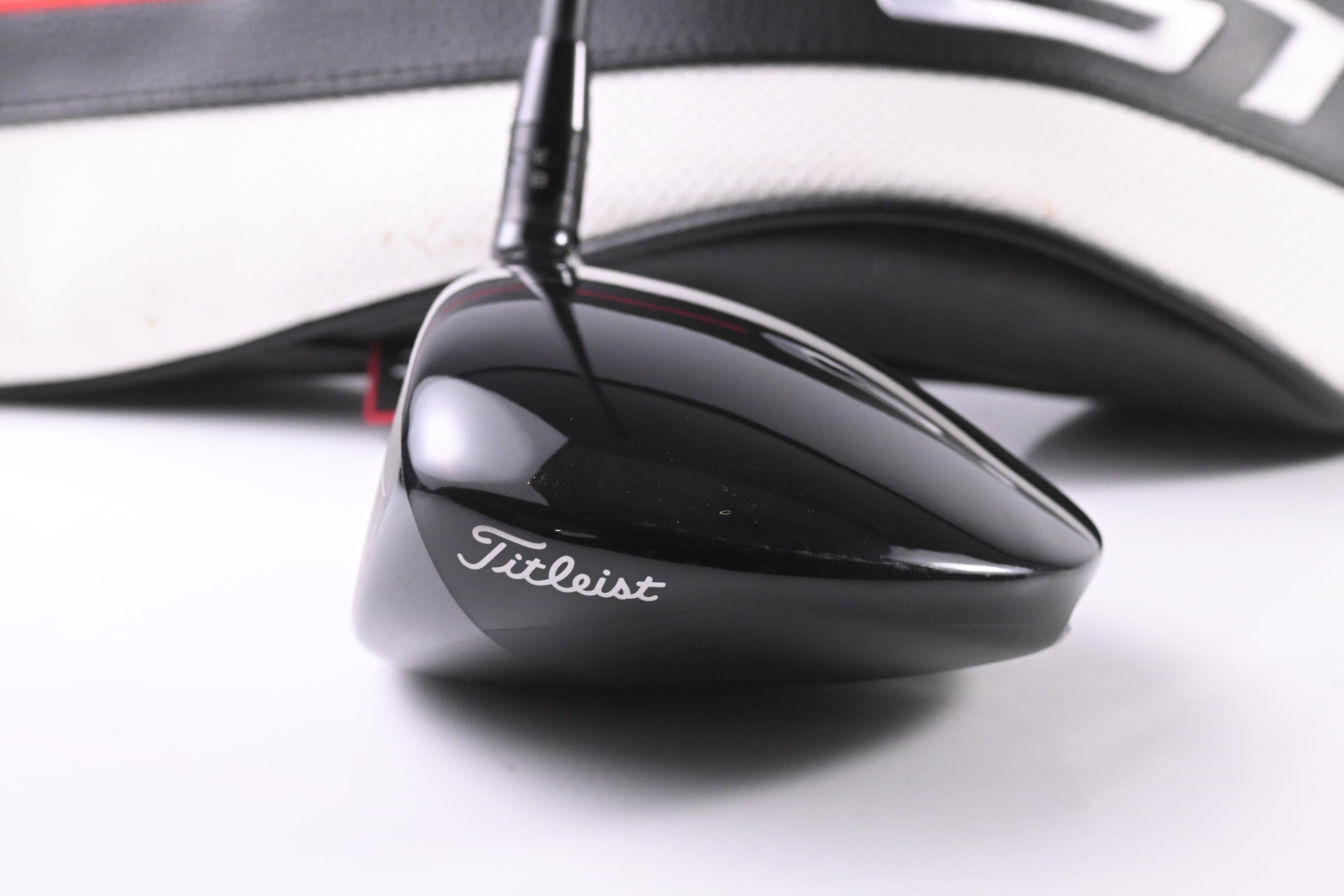Left Hand Titleist GT2 Driver / 9 Degree / Regular Flex Tensei 1K Blue 55 Shaft