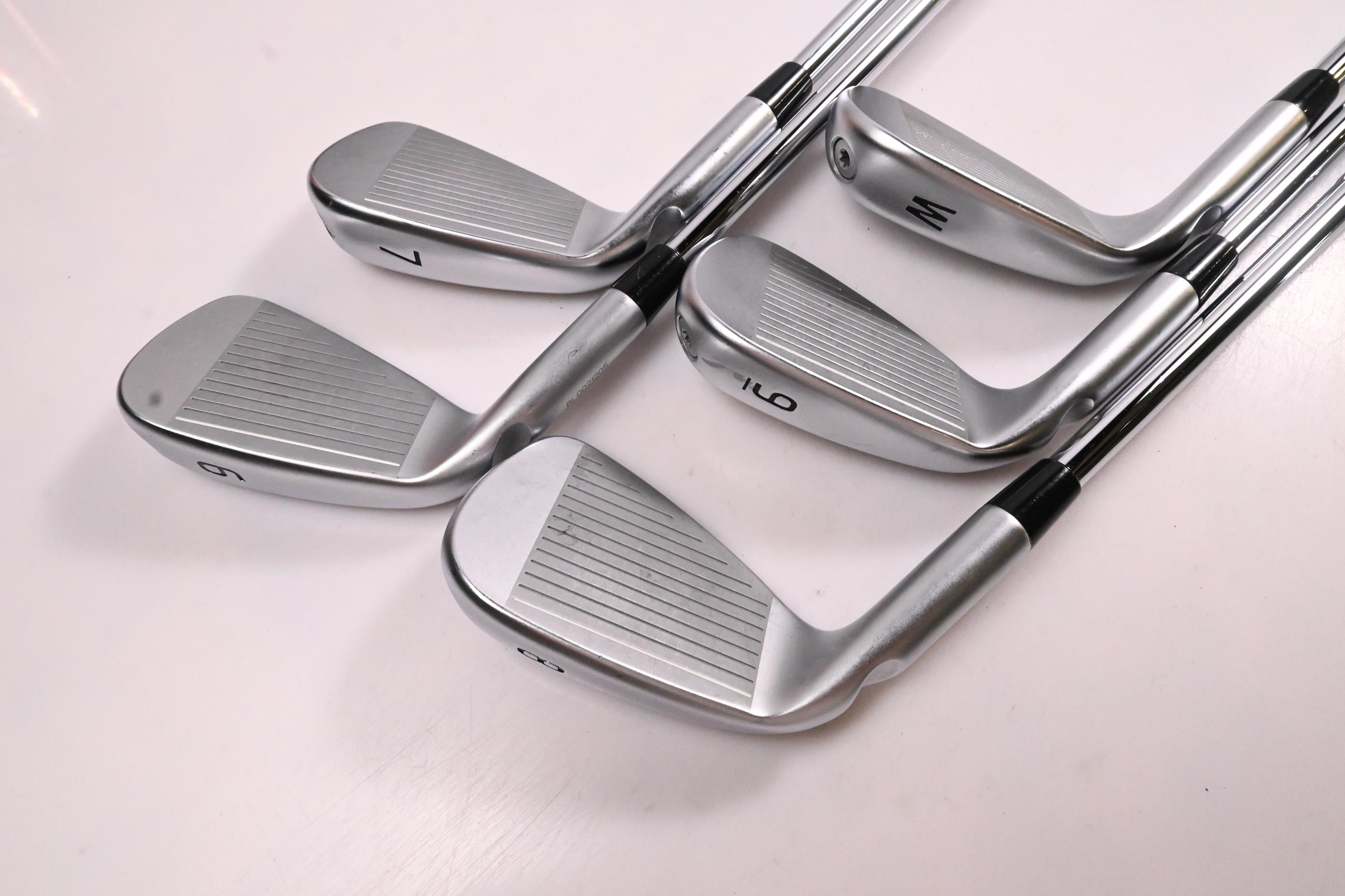 Ping I240 Irons / 6-PW / Black Dot / Stiff Flex Dynamic Gold Mid 115 S300 Shafts