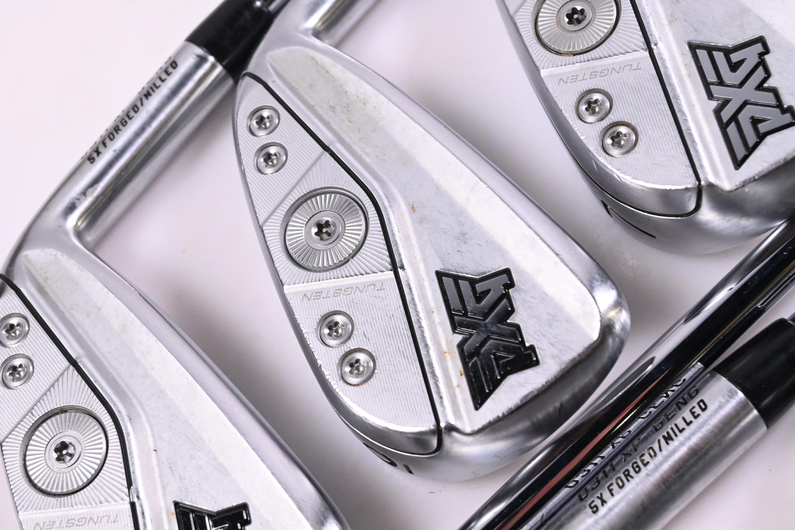PXG 0311 XP Gen6 Irons / 5-PW+GW / Regular Flex Elevate MPH 95 Shafts
