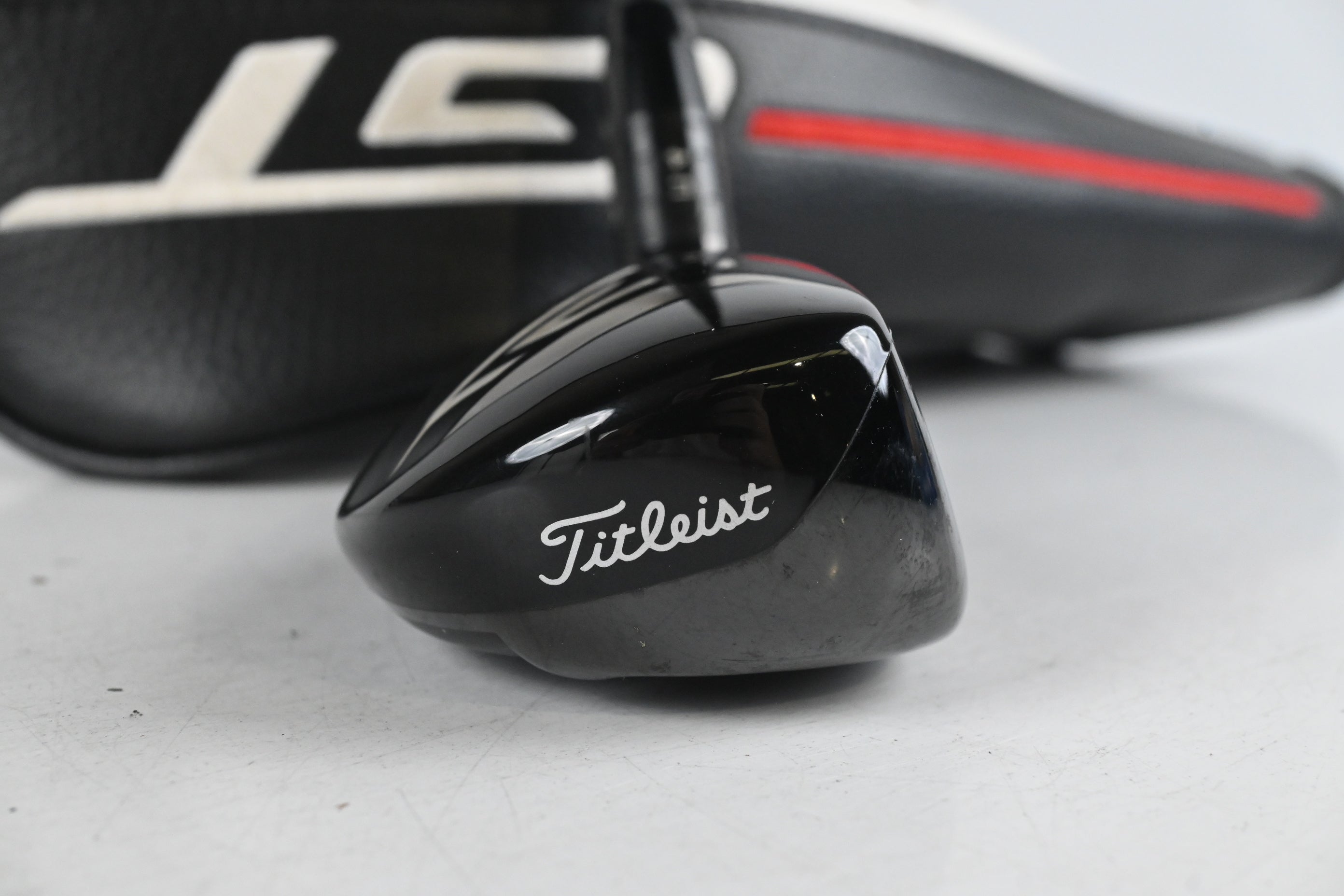 Titleist GT3 #3 Hybrid / 19 Degree / Stiff Flex Hzrdus Gen5 Black 80 Shaft