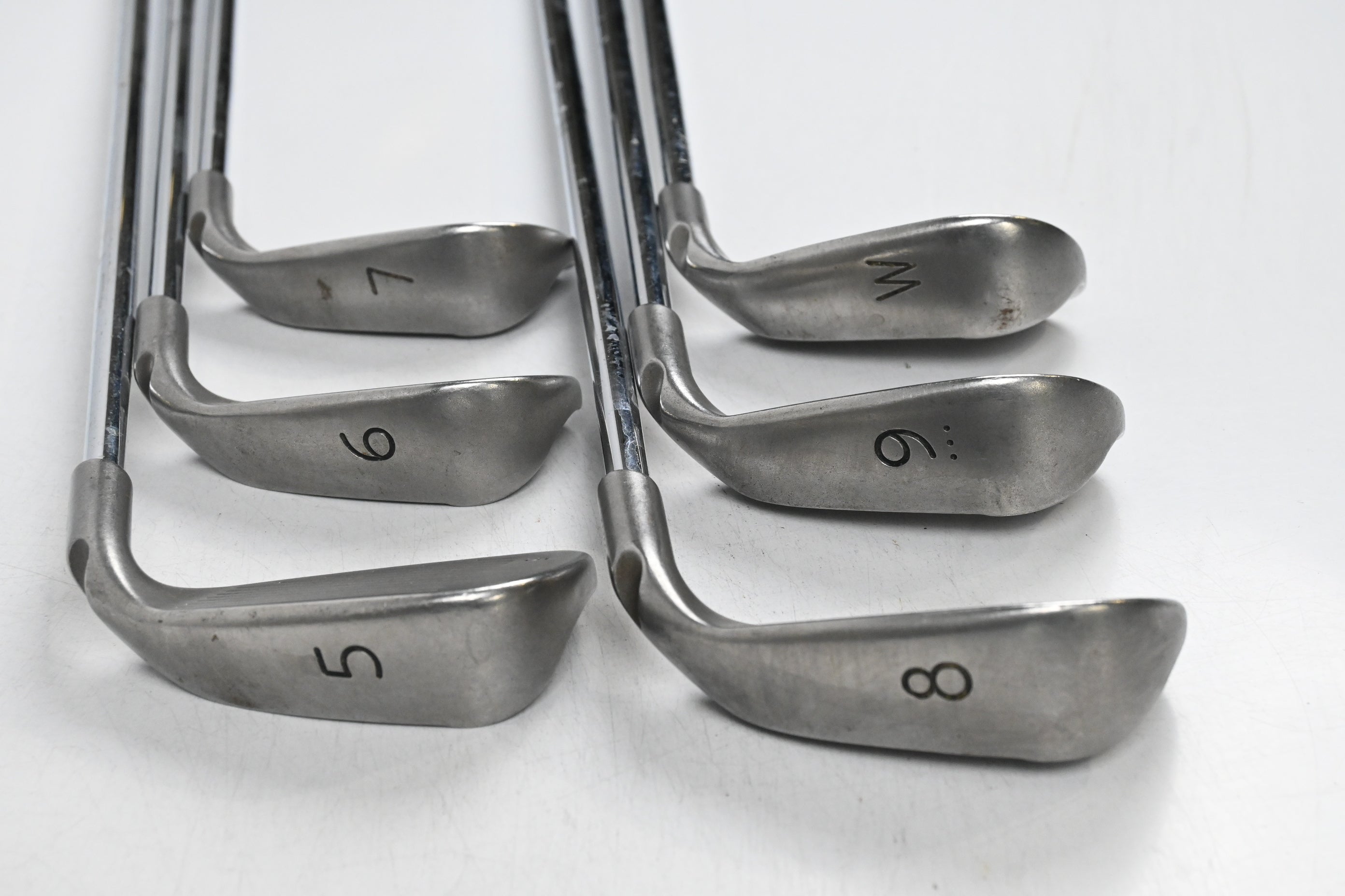 Left Hand Ping G10 Irons / 5-PW / Green Dot / Regular Flex Ping AWT Shafts