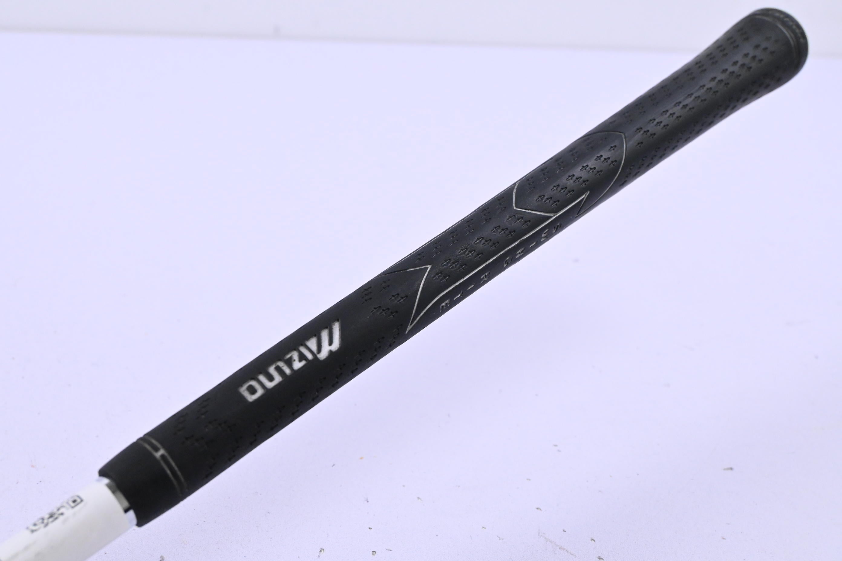 Mizuno MP-30 #6 Iron / Regular Flex Dynamic Gold R300 Shaft