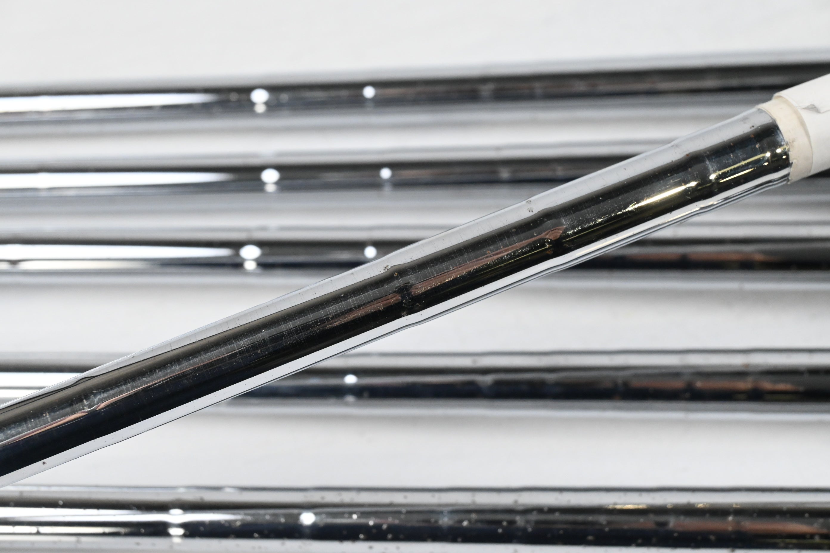 Left Hand Ping G10 Irons / 5-PW / Green Dot / Regular Flex Ping AWT Shafts