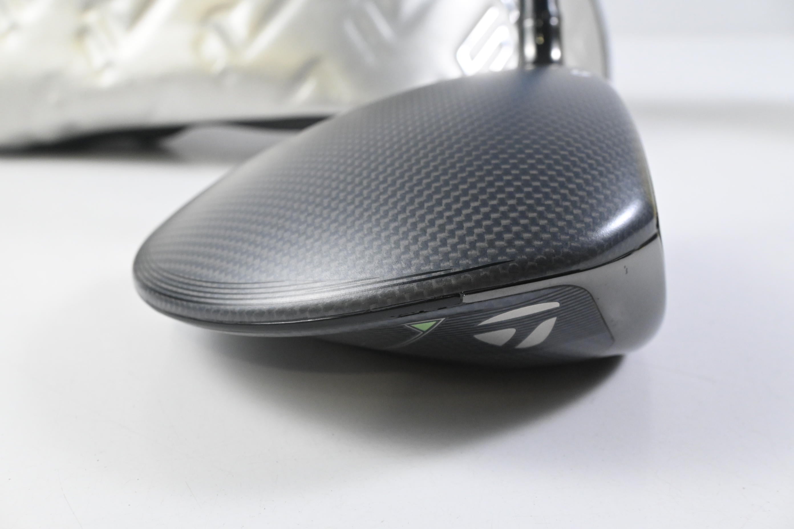 Taylormade Qi35 Driver / 9 Degree / Stiff Flex Denali Frost Blue 60 Shaft