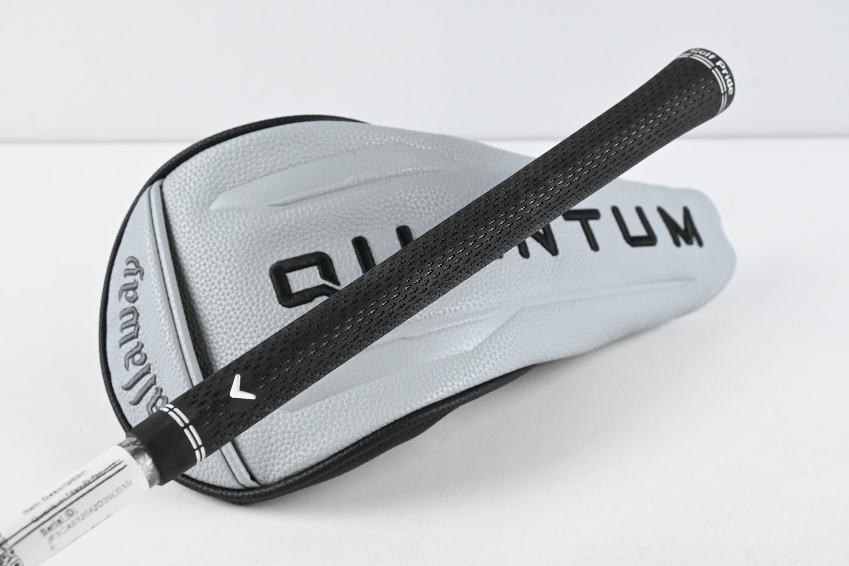 Callaway Quantum Max D Driver / 10.5 Degree / Regular Flex Denali Frost White 50