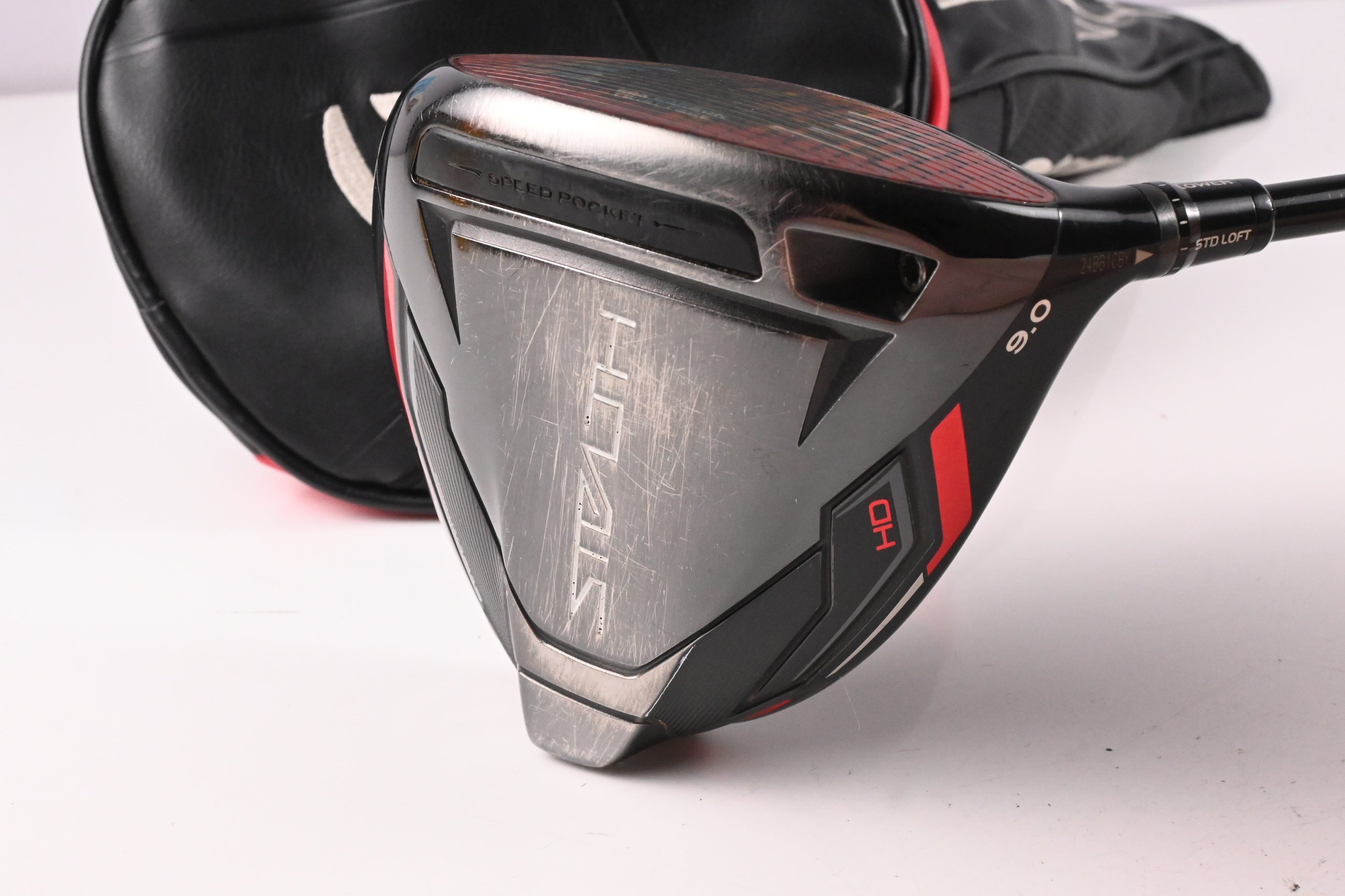 Taylormade Stealth HD Driver / 9 Degree / Regular Flex Ventus Red 5 Shaft