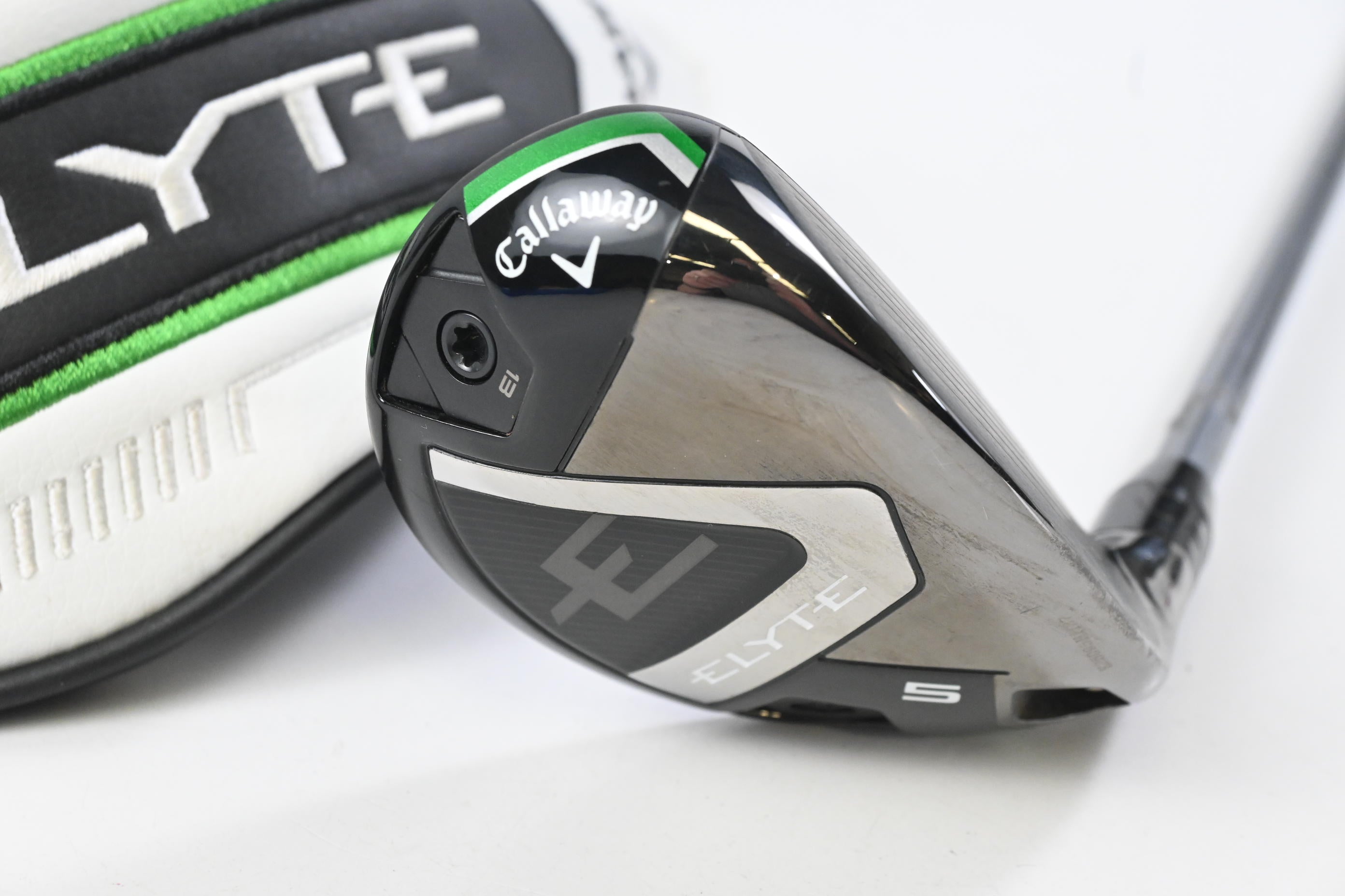 Callaway Elyte #5 Hybrid / 24 Degree / Regular Flex Denali Charcoal 60 Shaft