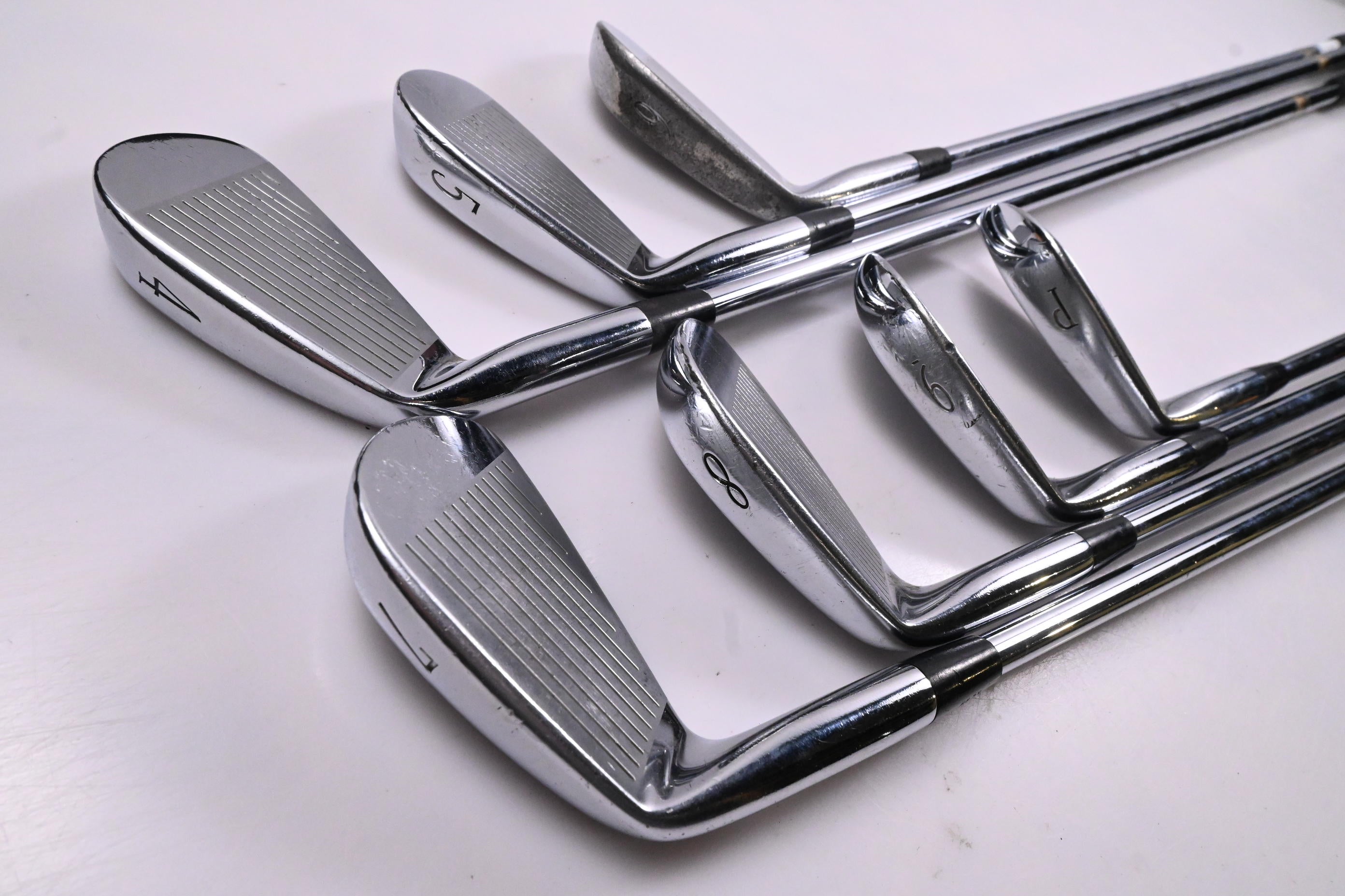 Mizuno MP-60 Irons / 4-PW / Regular Flex Dynamic Gold R300 Shafts