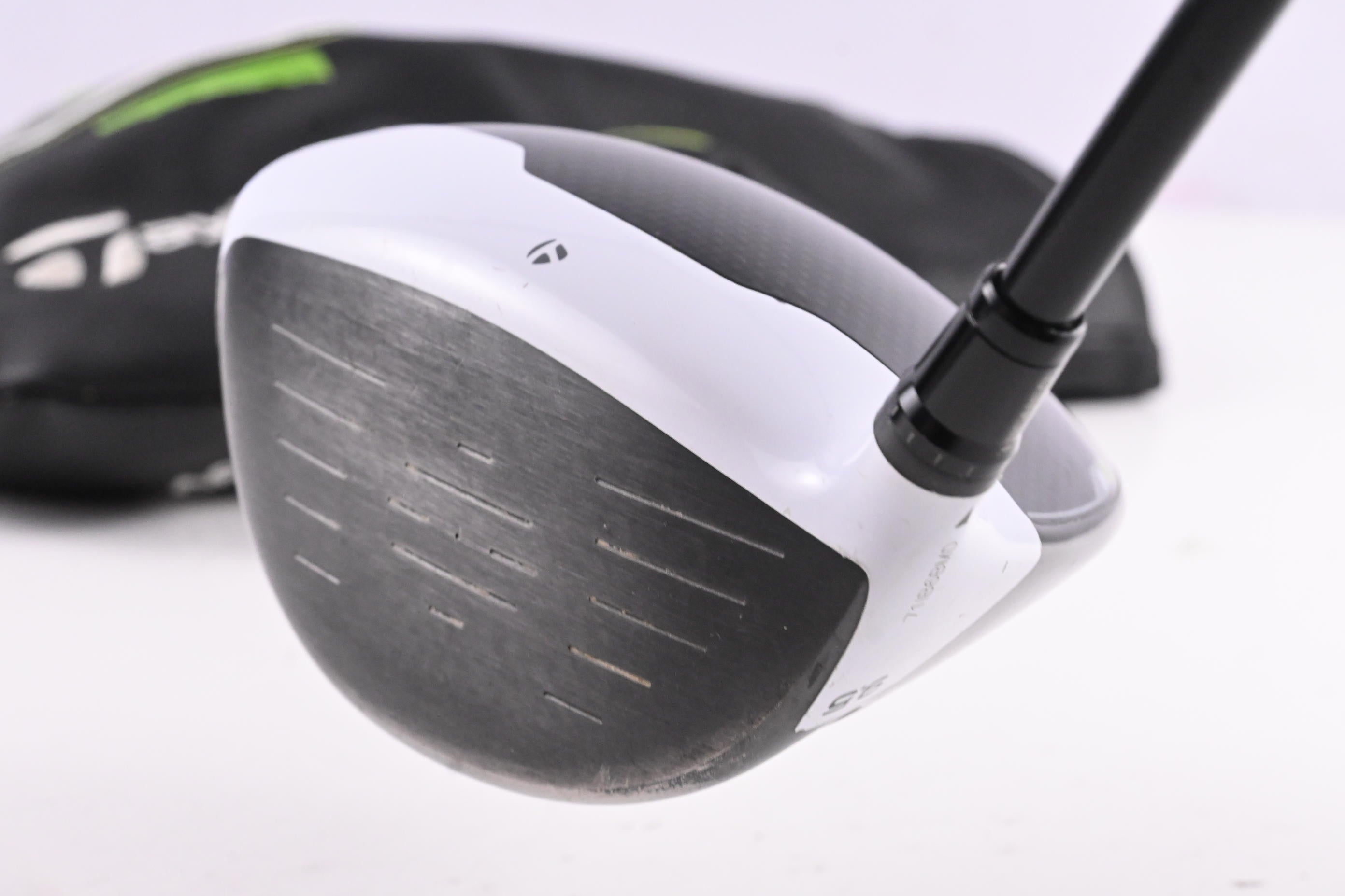 Taylormade M2 2017 Driver / 9.5 Degree / Regular Flex Fujikura Atmos Black 6