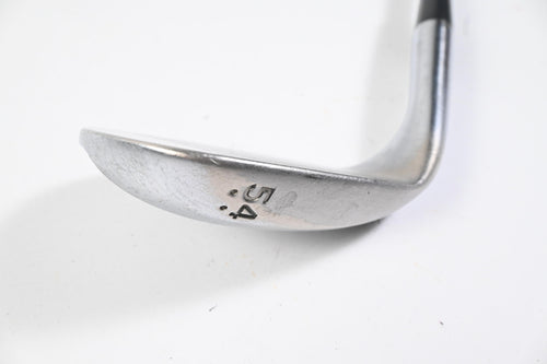 Cleveland 588 RTX 2.0 Sand Wedge / 54 Degree / Regular Flex Dynamic Gold SL R300
