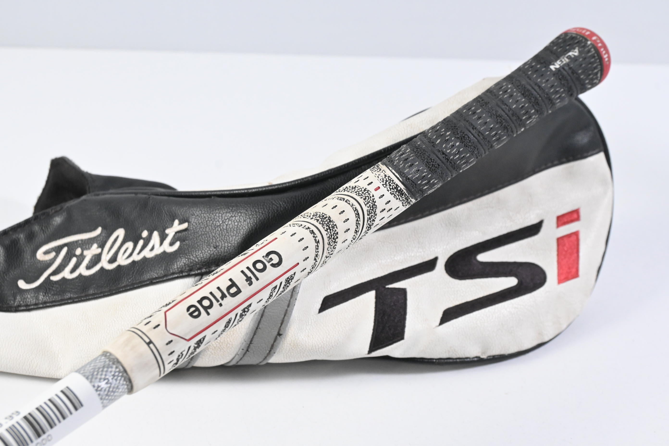 Titleist TSi2 Driver / 11 Degree / Regulr Flex Tensei AV Raw Blue 55 Shaft