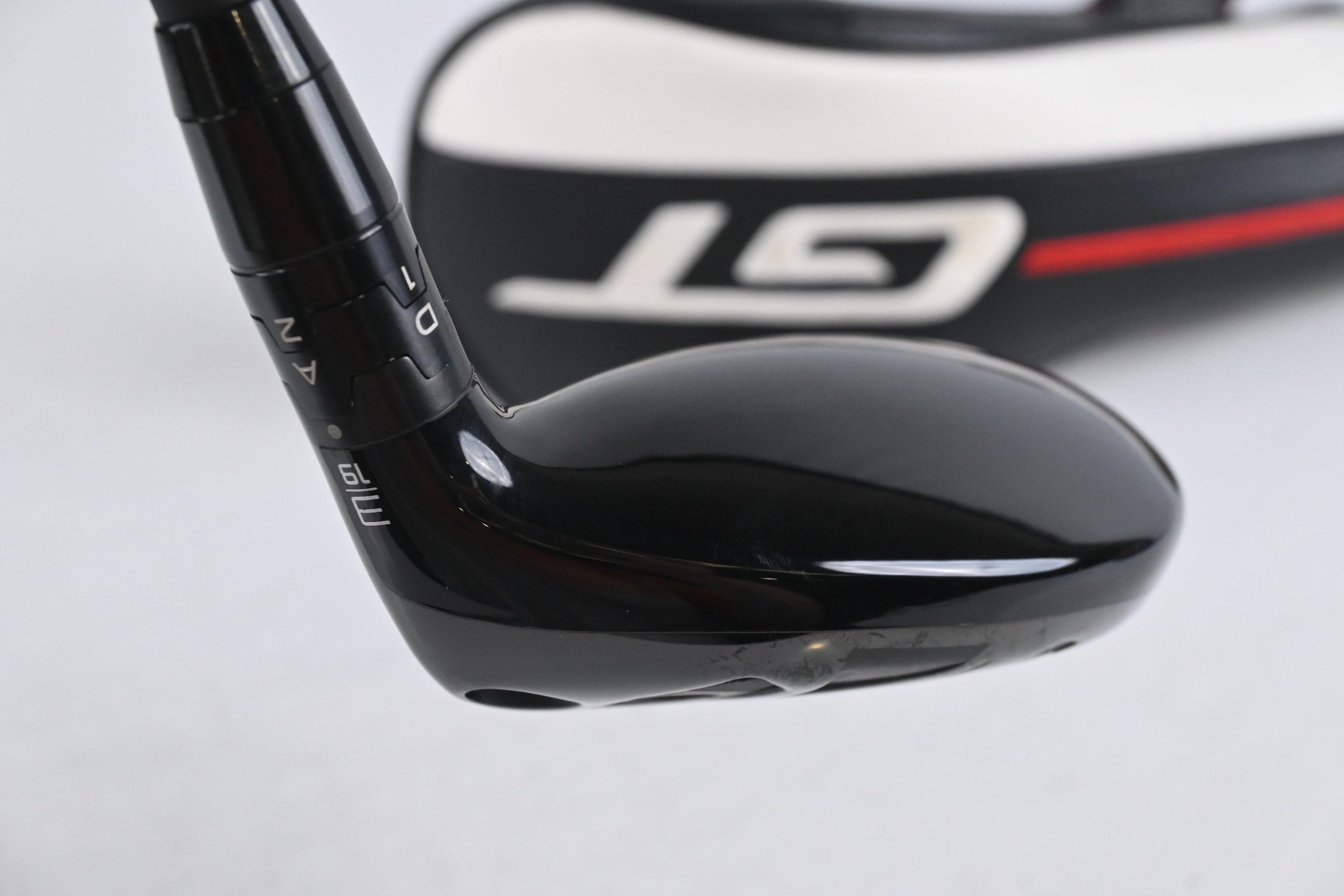 Titleist GT3 #3 Hybrid / 19 Degree / Stiff Flex Hzrdus Gen5 Black 80 Shaft