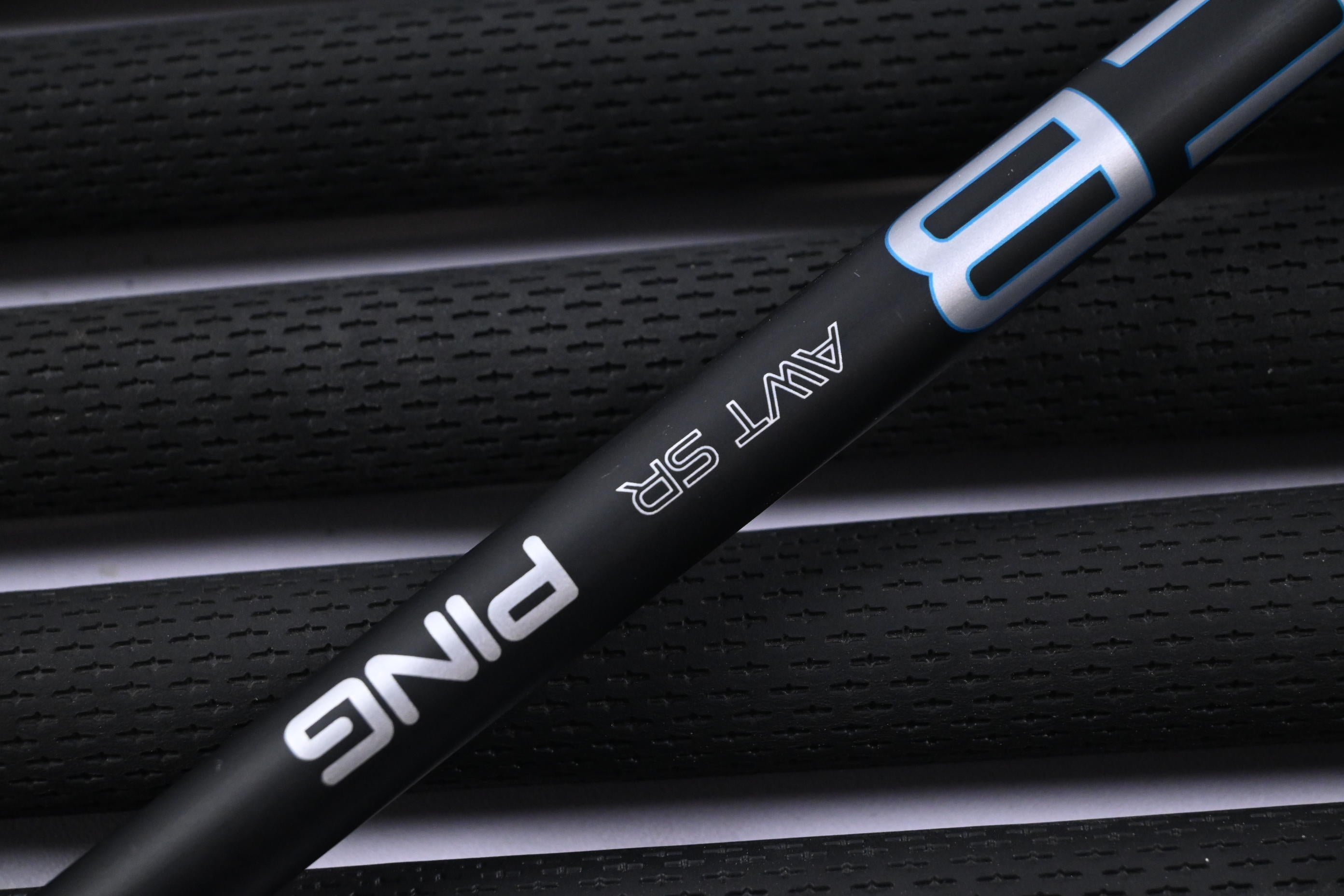 Ping G440 Irons / 6-PW+UW+GW / Black Dot / Senior Flex Ping Alta CB Blue Shafts