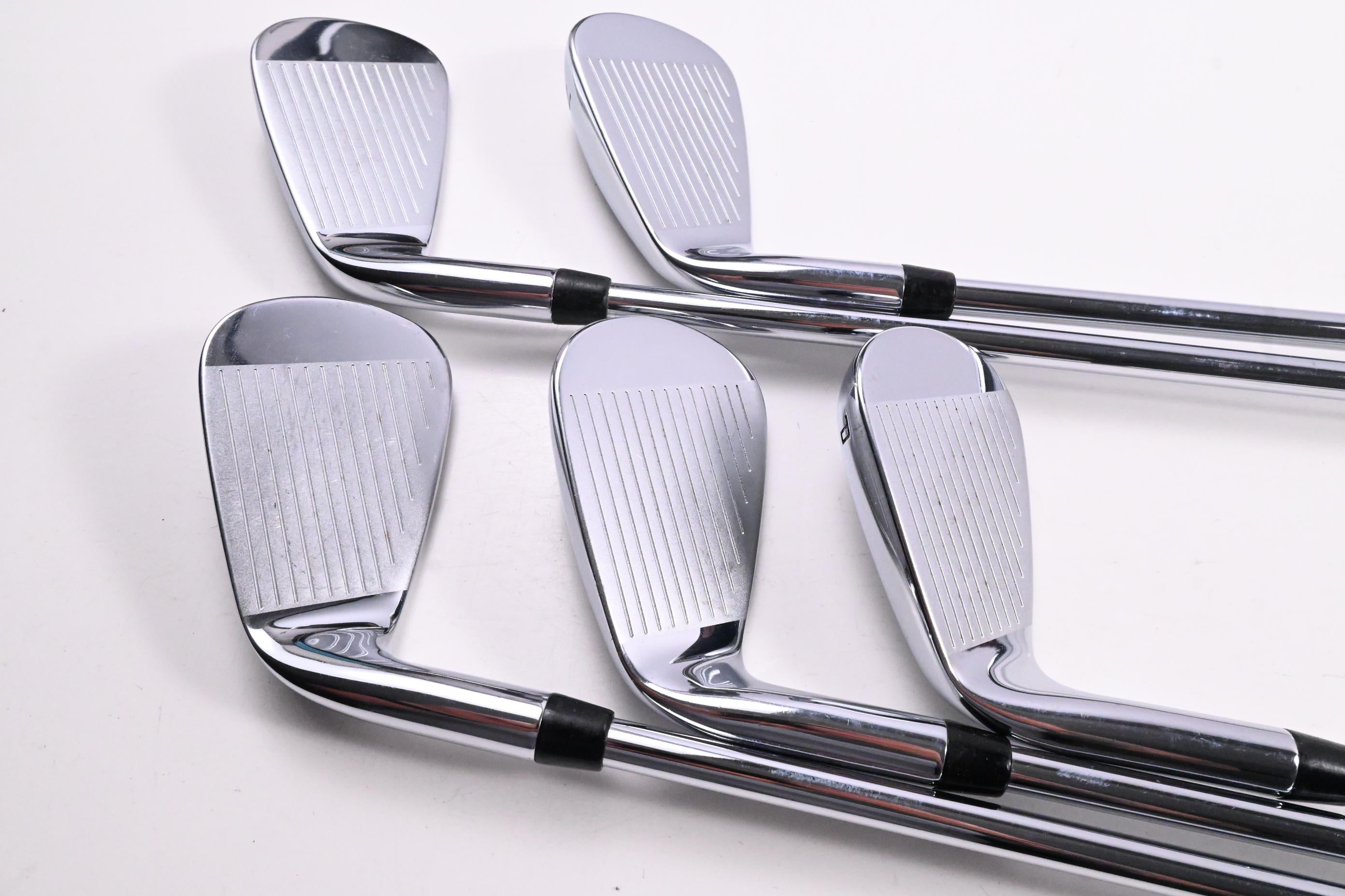 Callaway Elyte Irons / 6-PW / Regular Flex Vector 80 Shafts