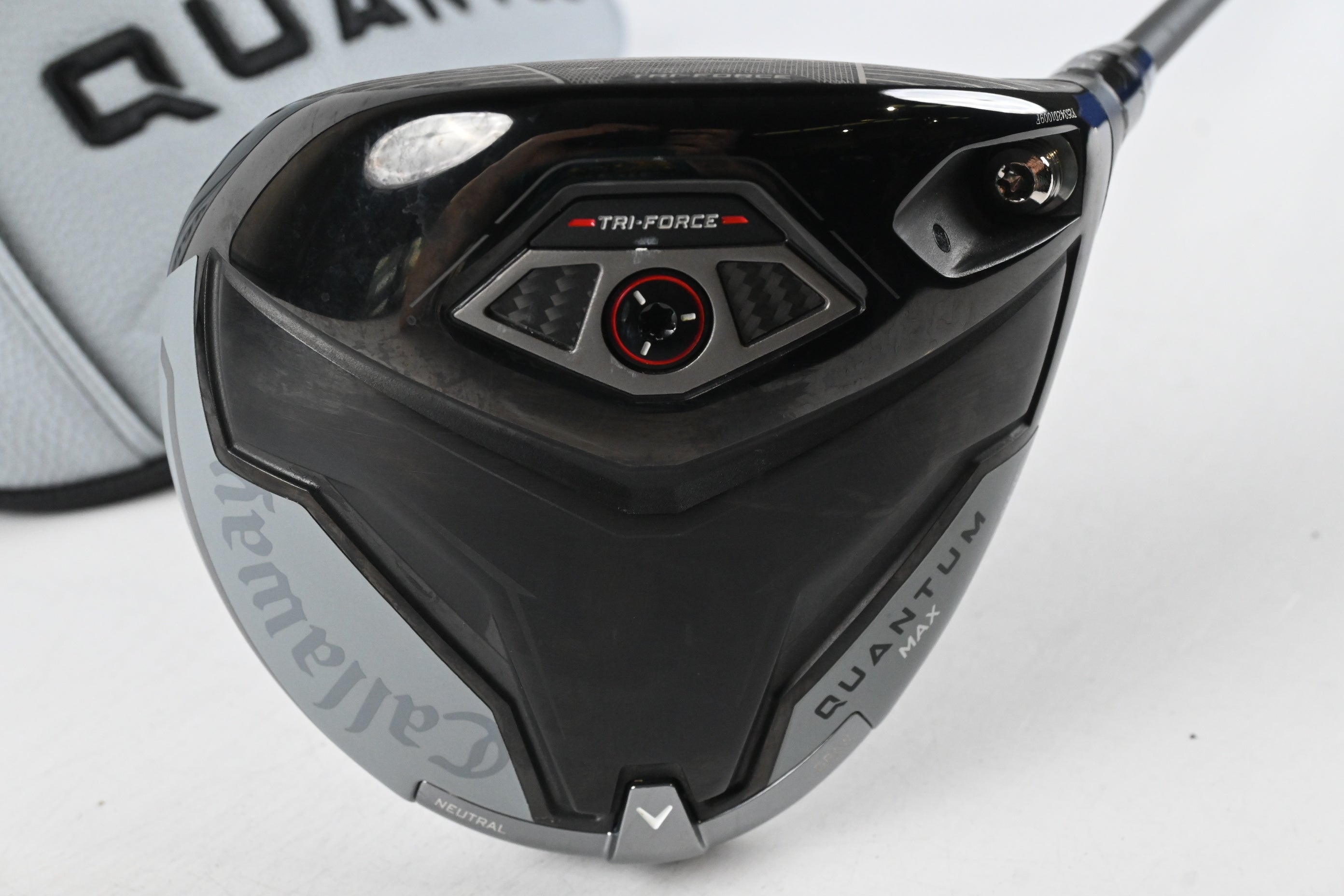 Callaway Quantum Max Driver / 10.5 Degree / Regular Flex Vanquish 5 Shaft