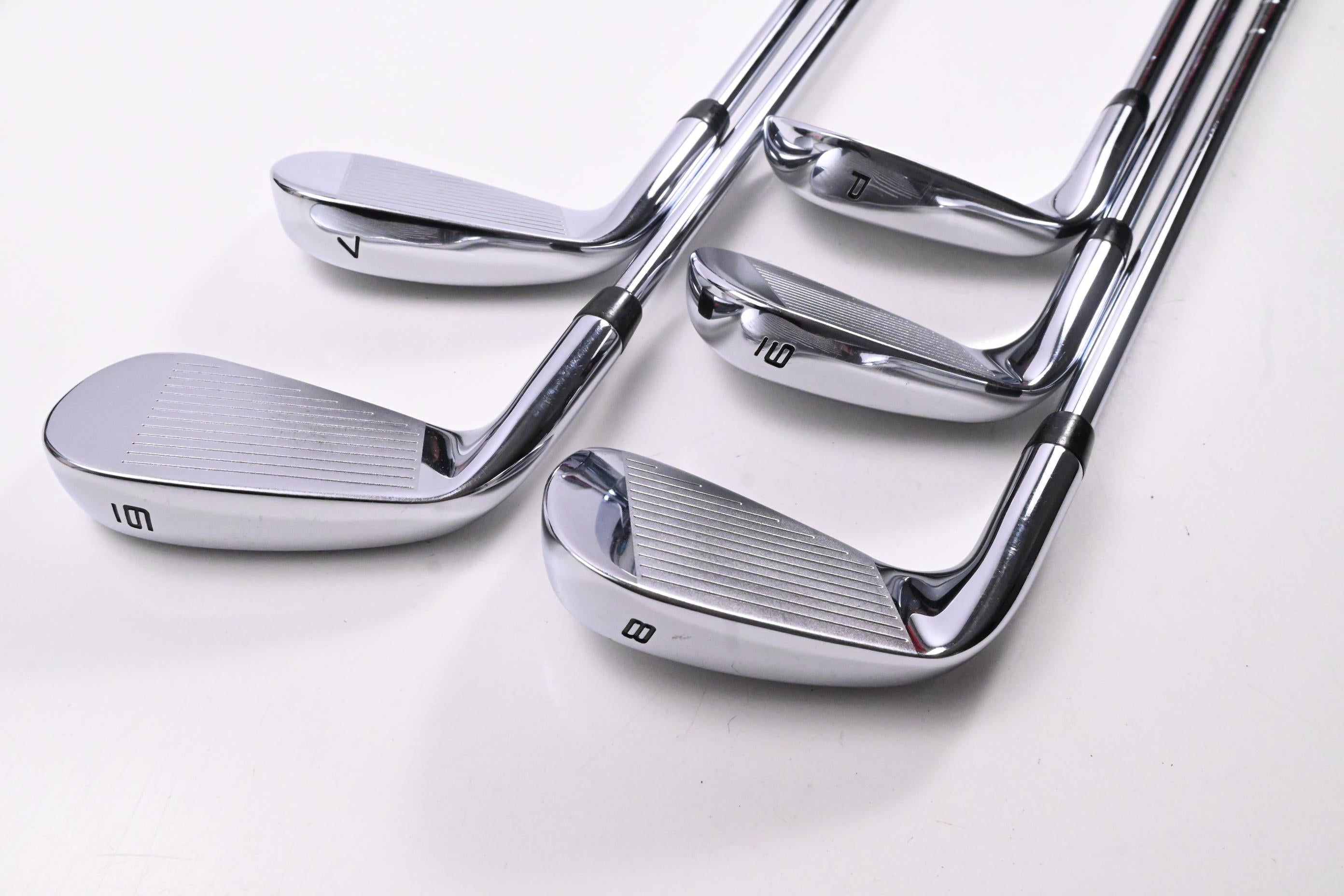 Callaway Elyte Irons / 6-PW / Regular Flex Vector 80 Shafts