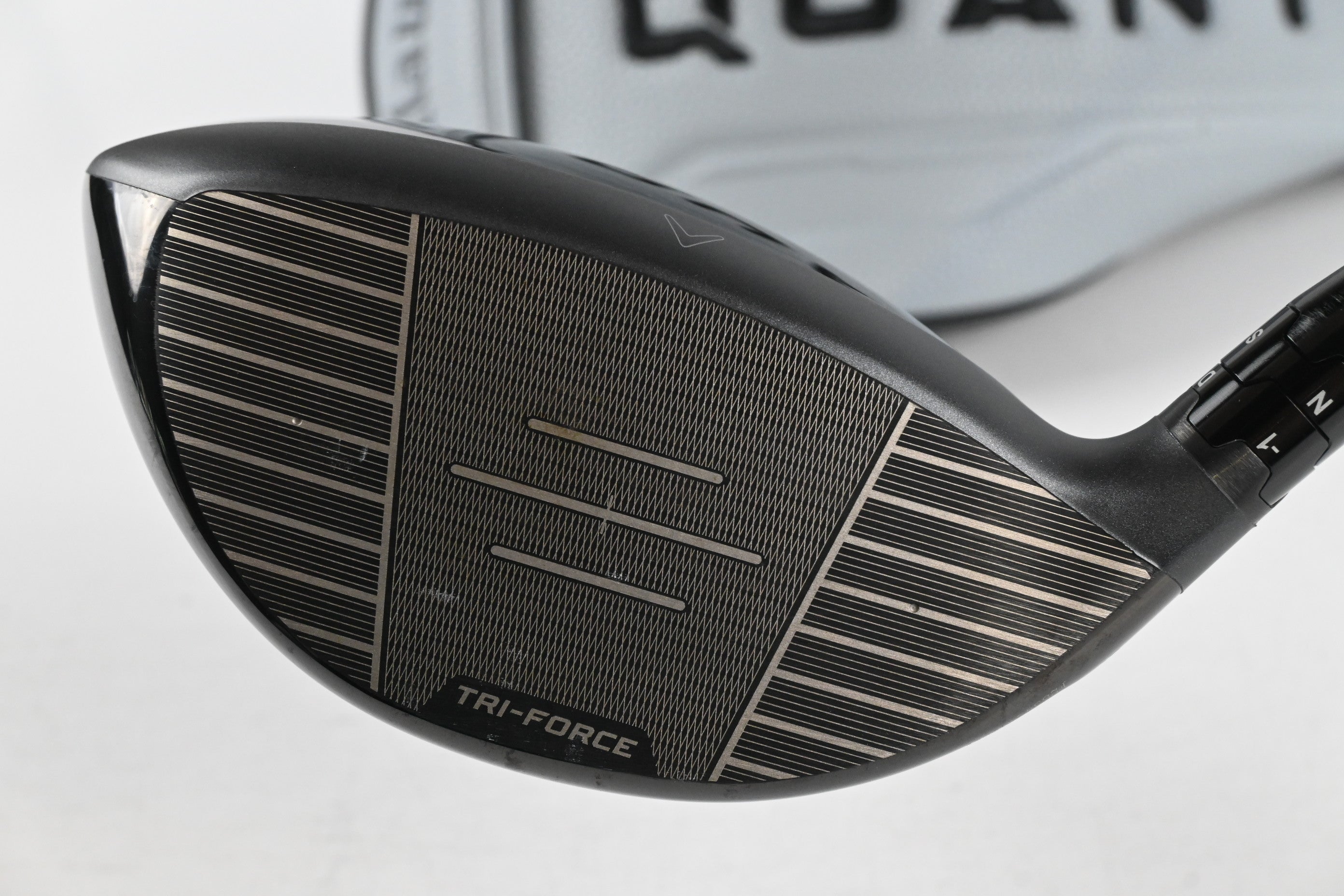 Callaway Quantum Max Driver / 10.5 Degree / Regular Flex Vanquish 5 Shaft