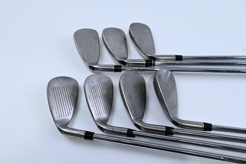 Callaway RAZR X HL Irons / 5-PW+SW / Uniflex M-10 XP Shafts
