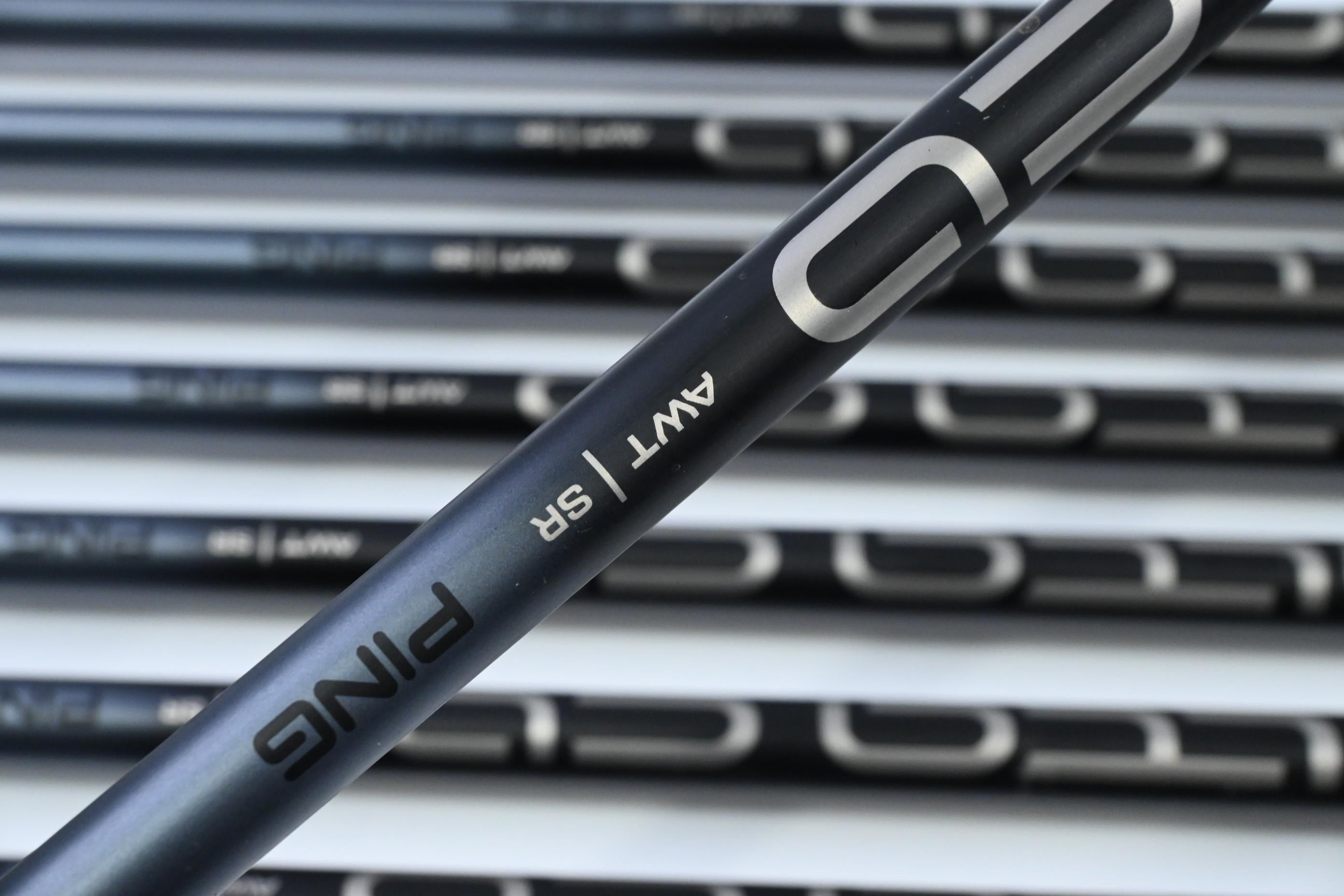 Left Hand Ping G425 Irons / 5-PW+UW+SW / Green Dot / Senior Flex Ping Alta CB