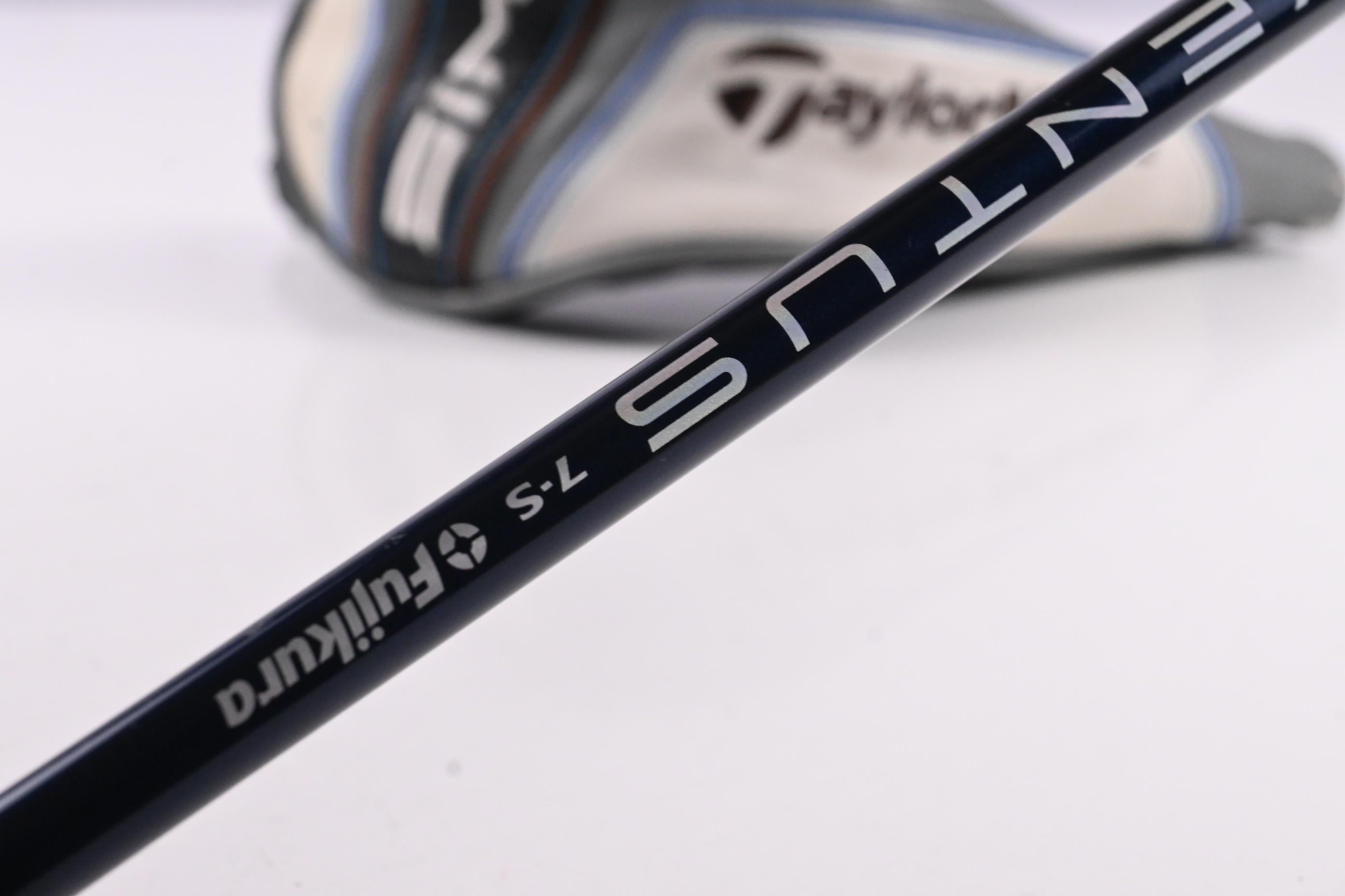 Taylormade SIM Max #4 Hybrid / 22 Degree / Stiff Flex Fujikura Ventus Blue 7