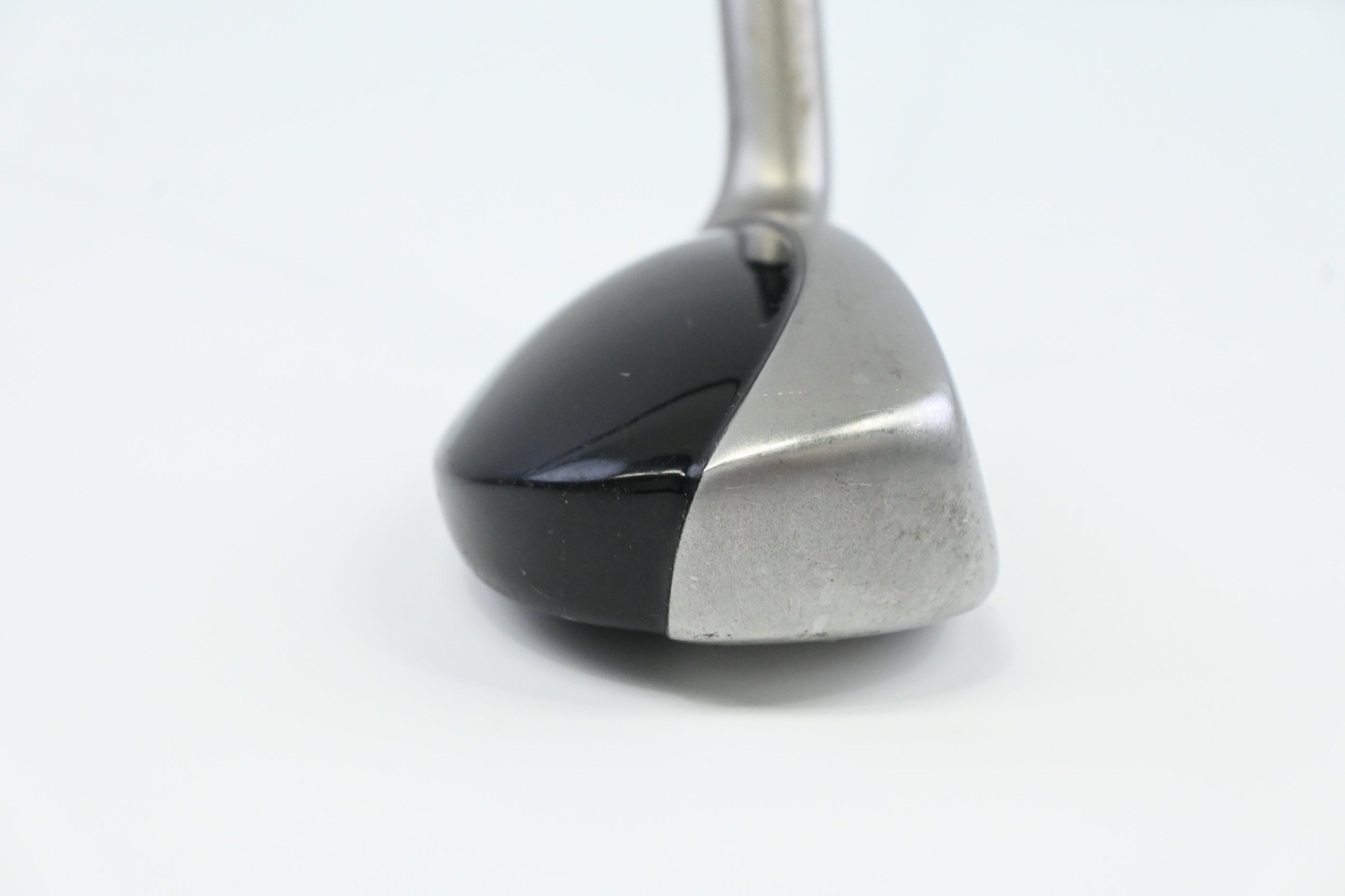 Taylormade Rescue Mid #2 Hybrid / 16 Degree / Regular Flex Taylormade Ultralite
