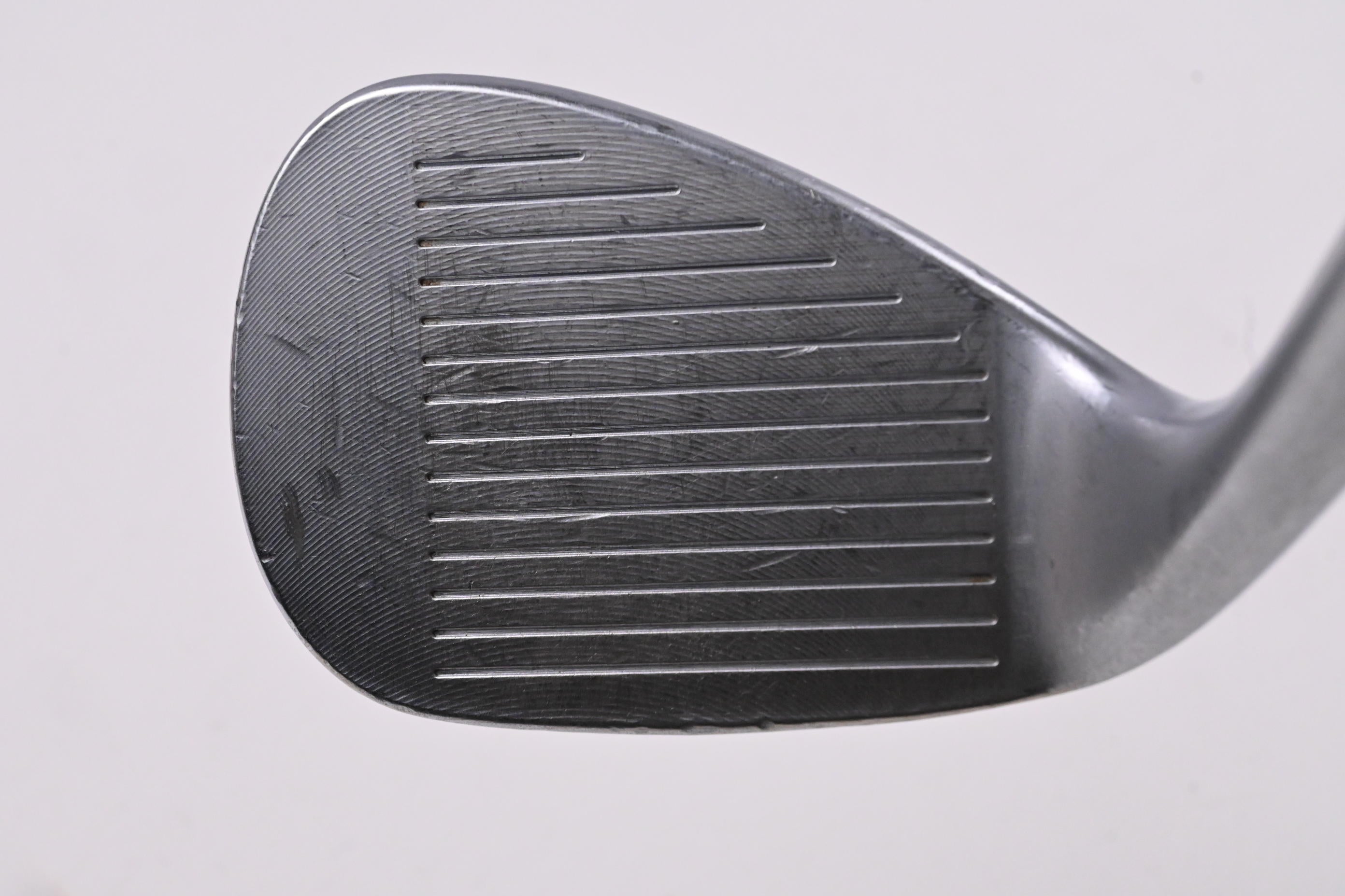 Cleveland 588 RTX Gap Wedge / 50 Degree / Wedge Flex Dynamic Gold Shaft