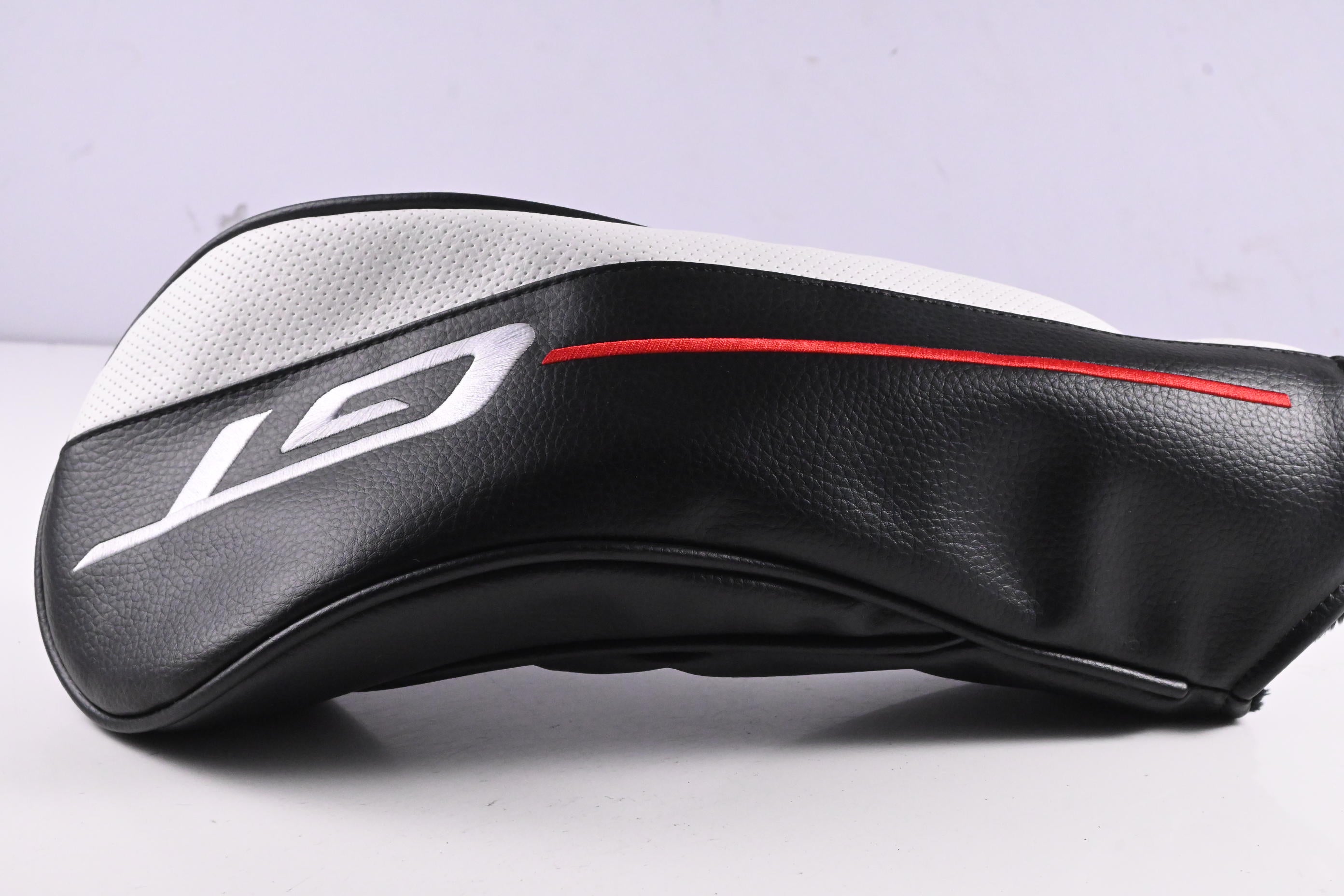 Titleist GT2 Driver / 9 Degree / Regular Flex Denali Red 50 Shaft