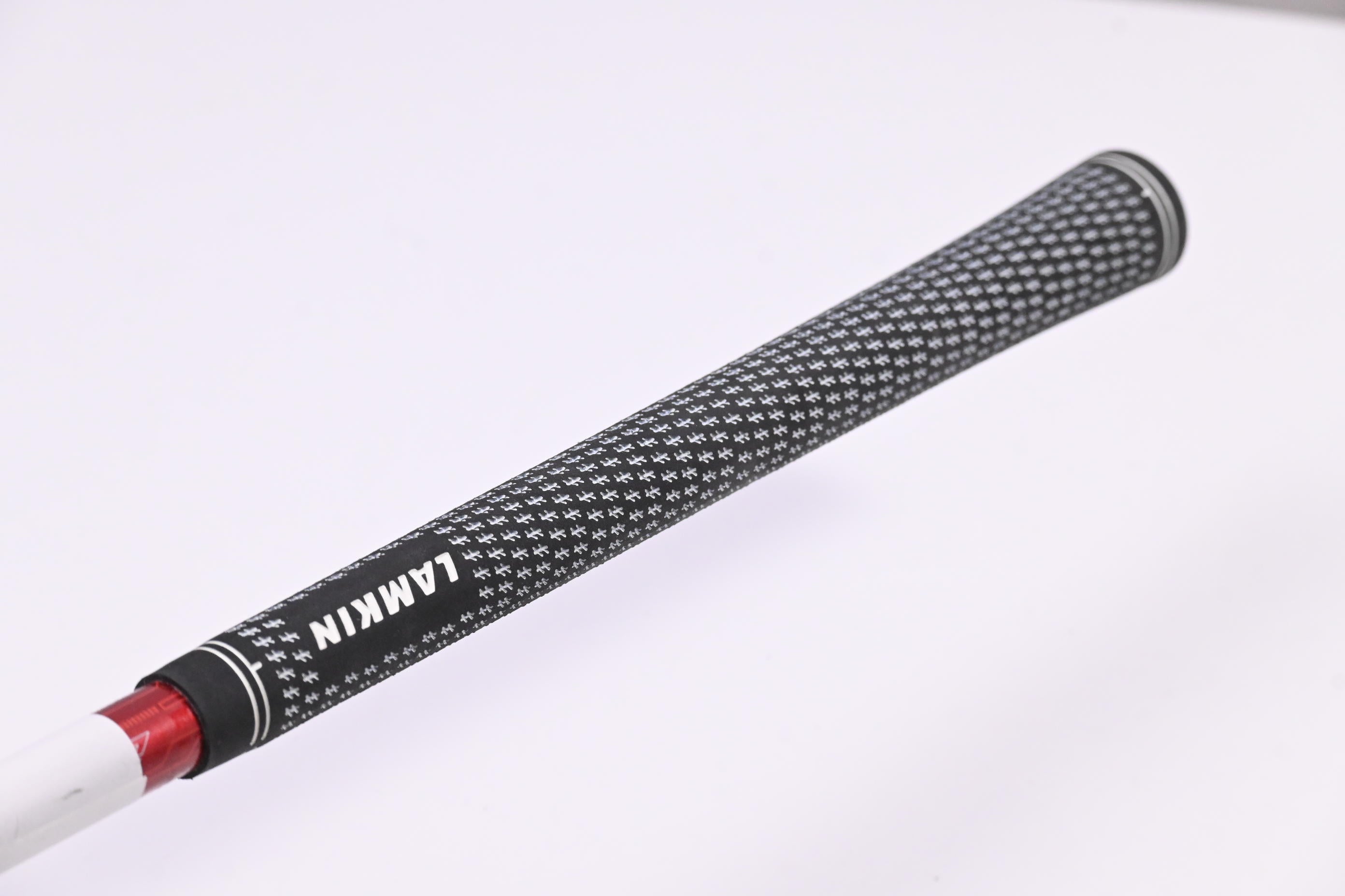 Accra GX Red 300 Series 370 Driver Shaft / Stiff Flex / Titleist