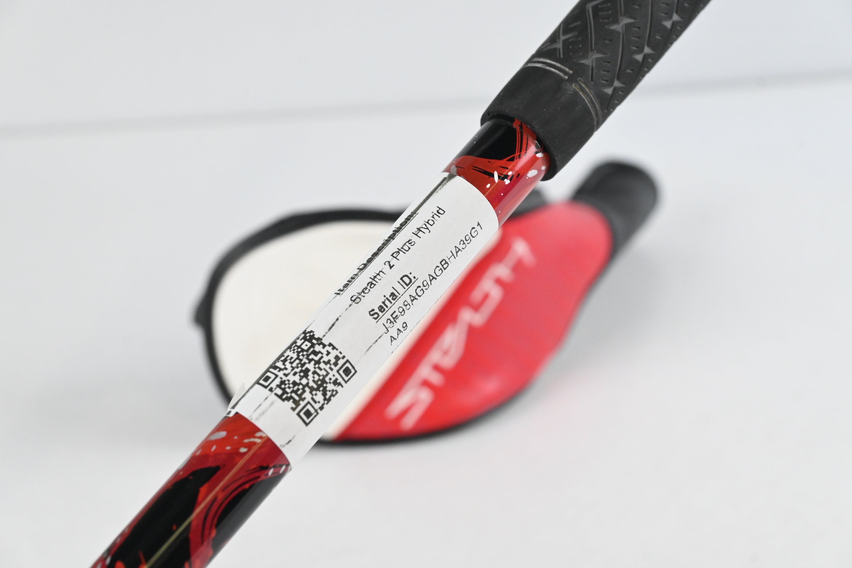Taylormade Stealth 2 Plus #4 Hybrid / 22 Degree / Regular Flex Kai'li Red 75