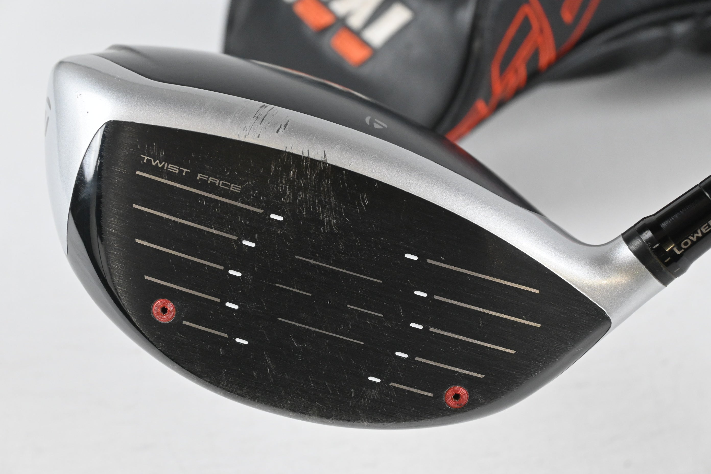 Taylormade M6 Driver / 10.5 Degree / Regular Flex Fujikura Atmos Red 5 Shaft