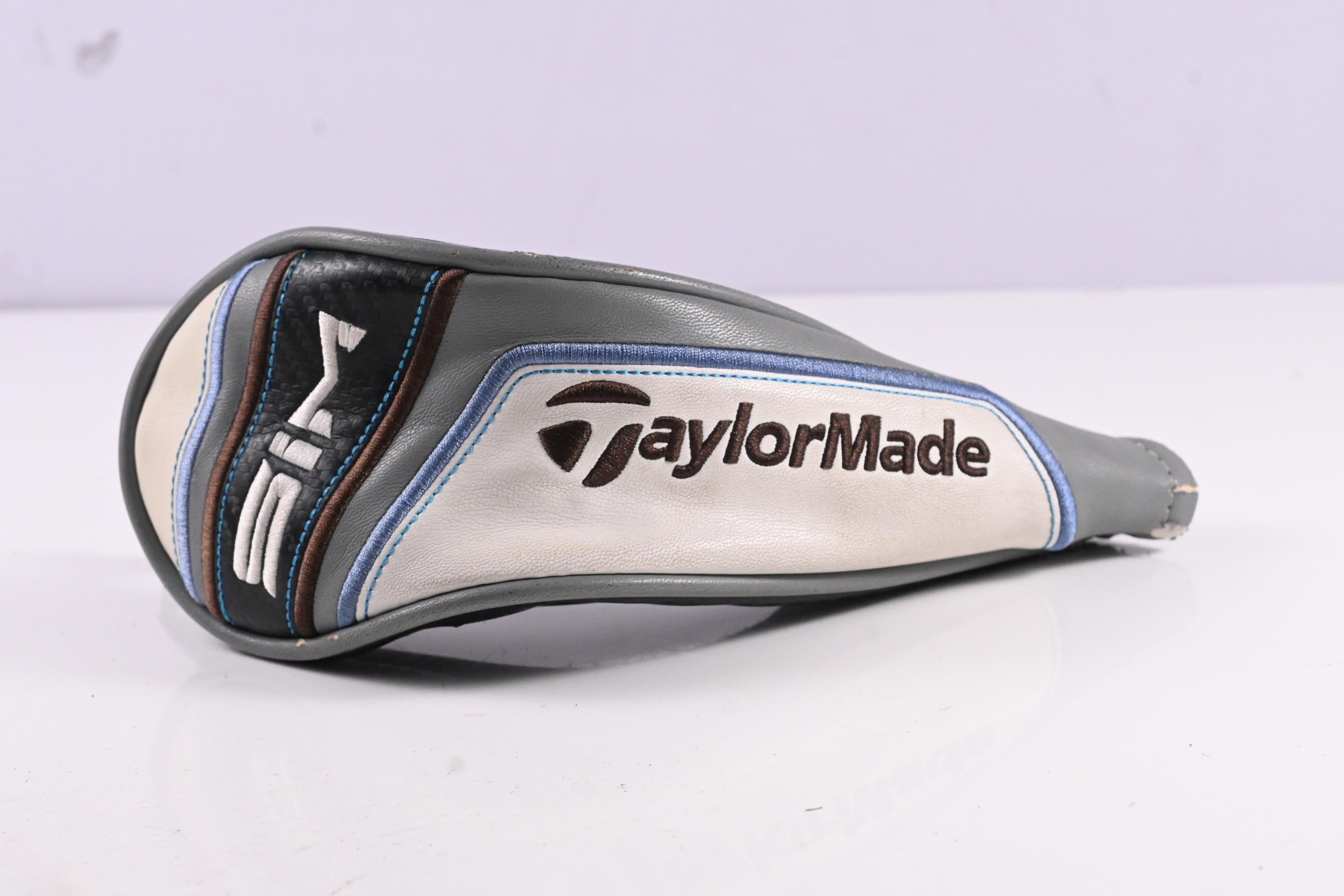 Taylormade SIM Max #4 Hybrid / 22 Degree / Stiff Flex Fujikura Ventus Blue 7