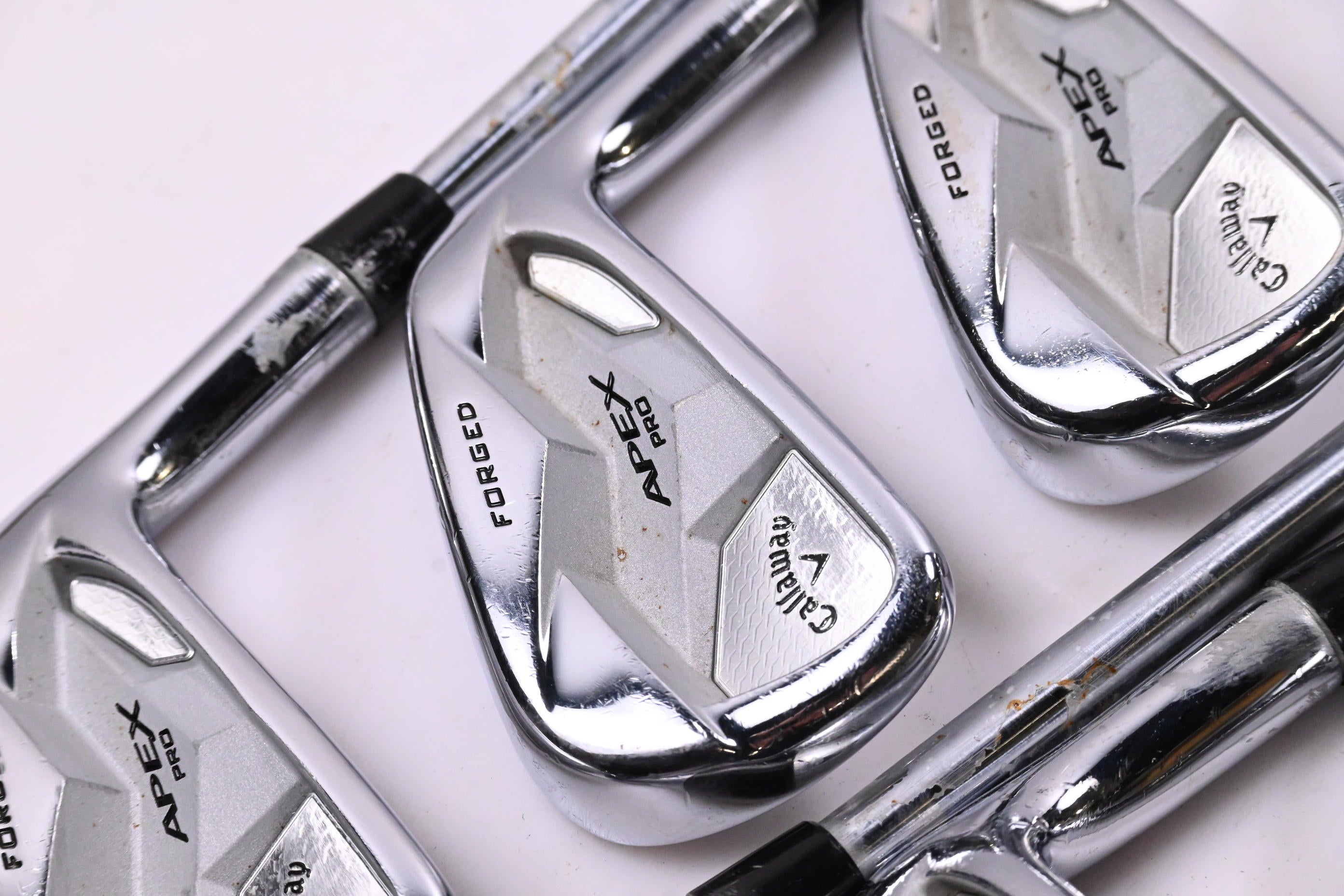 Callaway Apex Pro 19 Irons / 4-PW+AW / Regular Plus Flex Project X PXi Shafts
