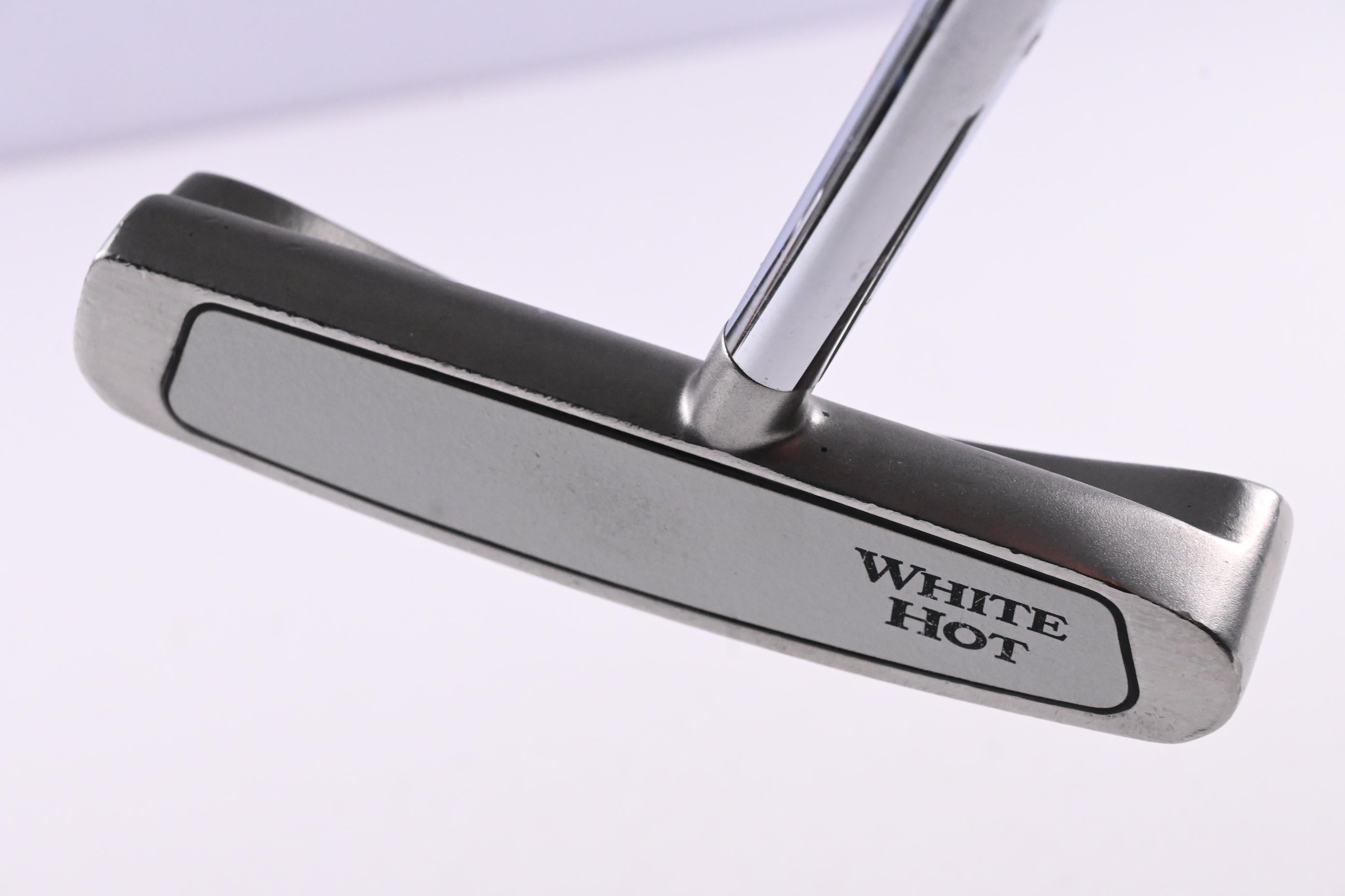 Odyssey White Hot #2 Center-Shafted Putter / 34.5 Inch