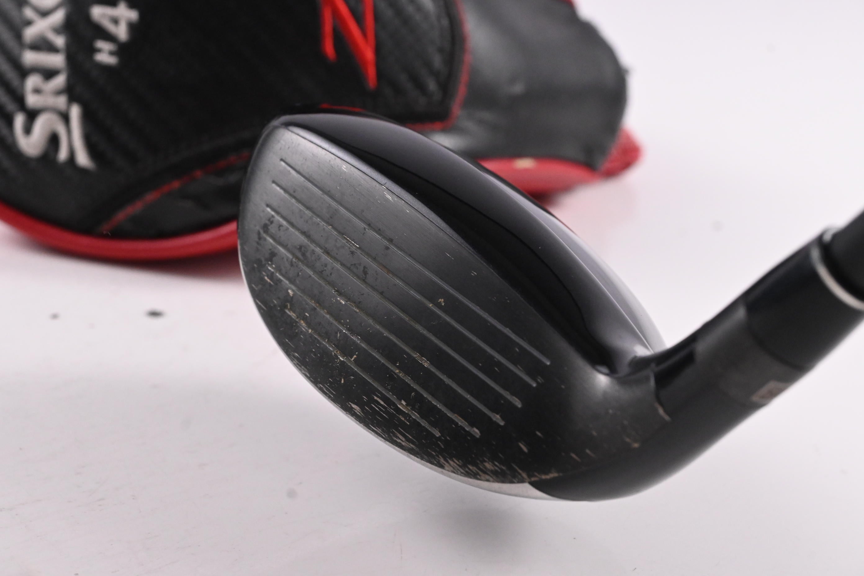 Srixon Z-H85 #4 Hybrid / 22 Degree / Regular Flex HZRDUS Black 85 Shaft