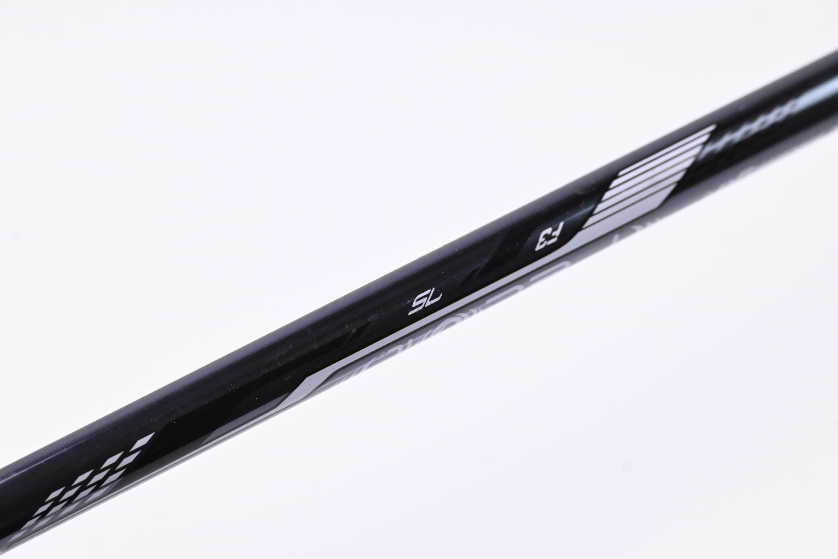 Taylormade P.DHY #4 Iron / 22 Degree / Regular Flex UST Recoil Dart 75 Shaft