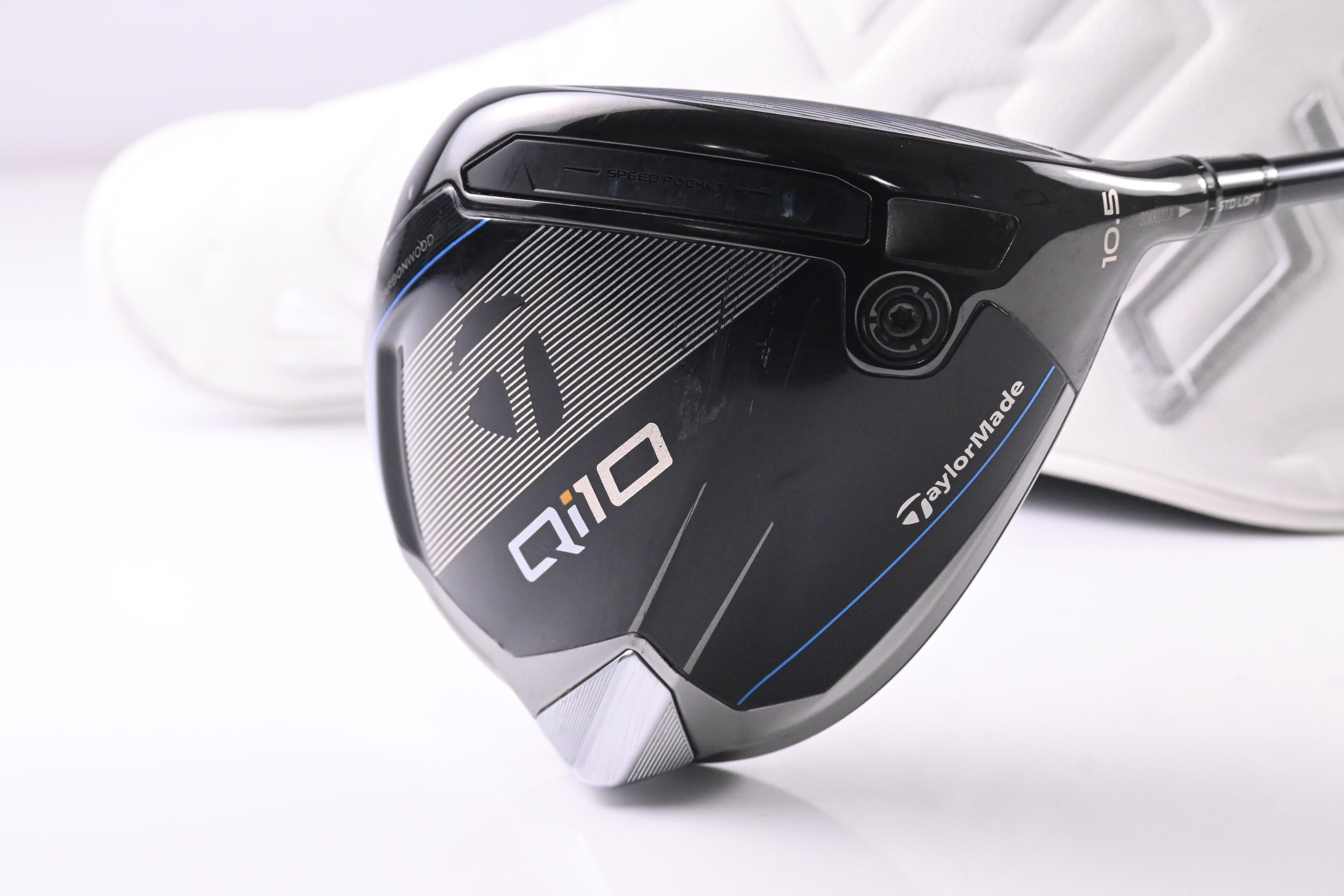 Taylormade Qi10 Driver / 10.5 Degree / Regular Flex Diamana T+ 60 Shaft