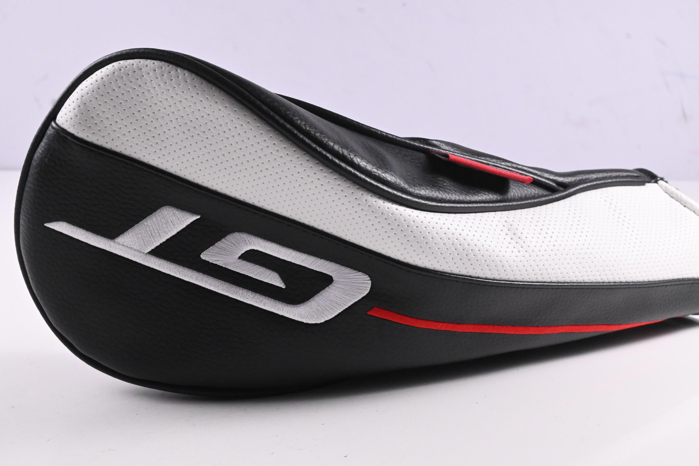 Titleist GT1 Driver / 10 Degree / Regular Flex Airspeeder 40 Shaft