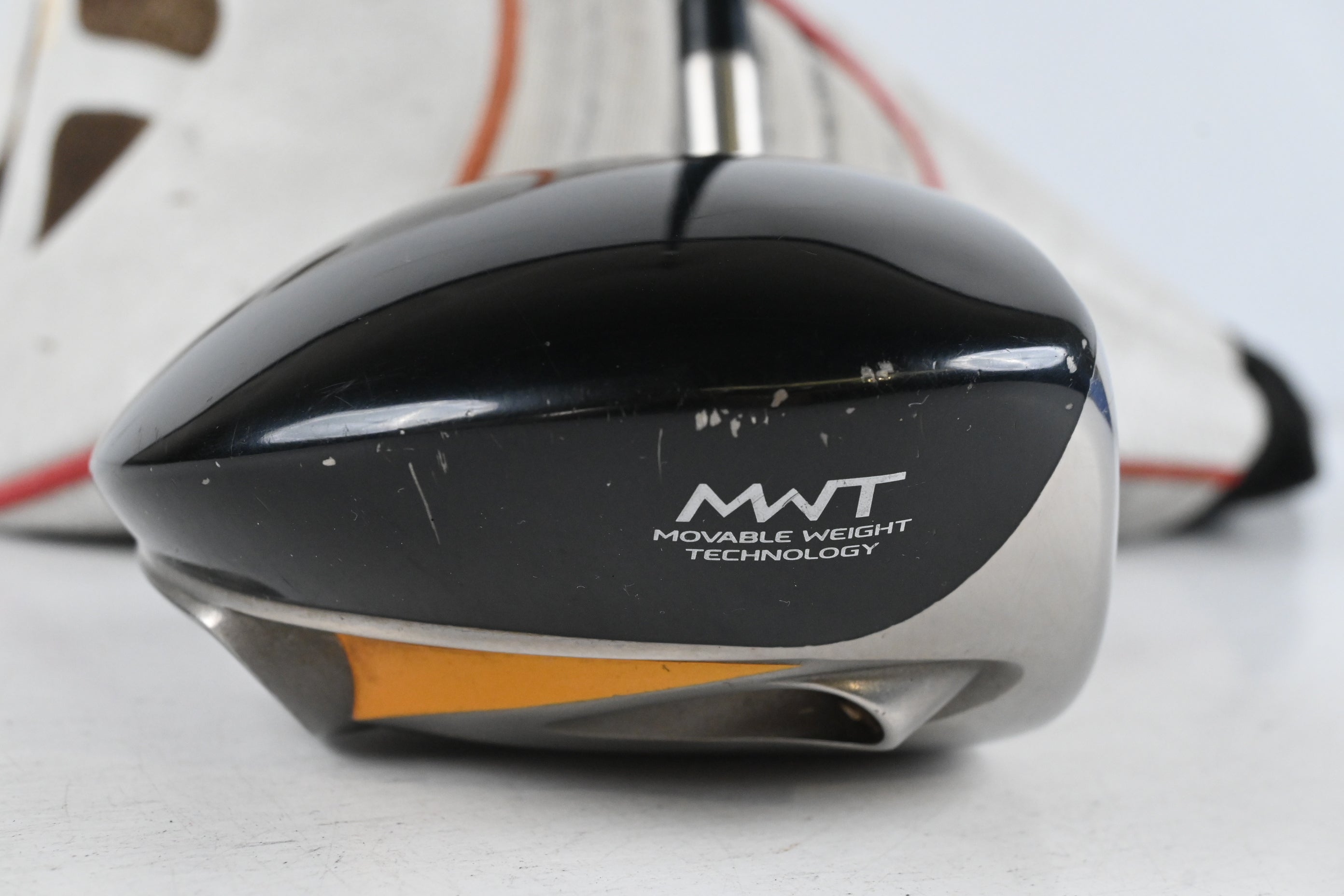Taylormade R7 425 Driver / 10.5 Degree / Regular Flex REAX 65 Shaft