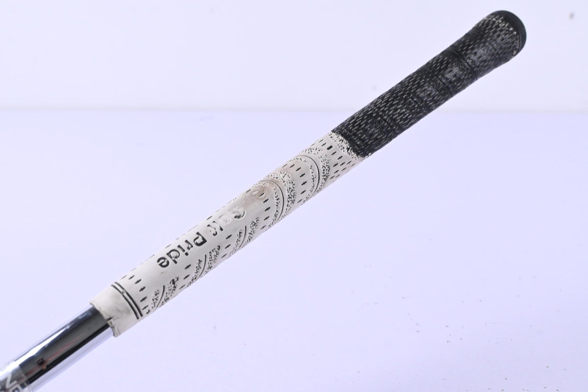 Ping i10 #8 Iron / Black Dot / Stiff Flex Ping AWT Shaft