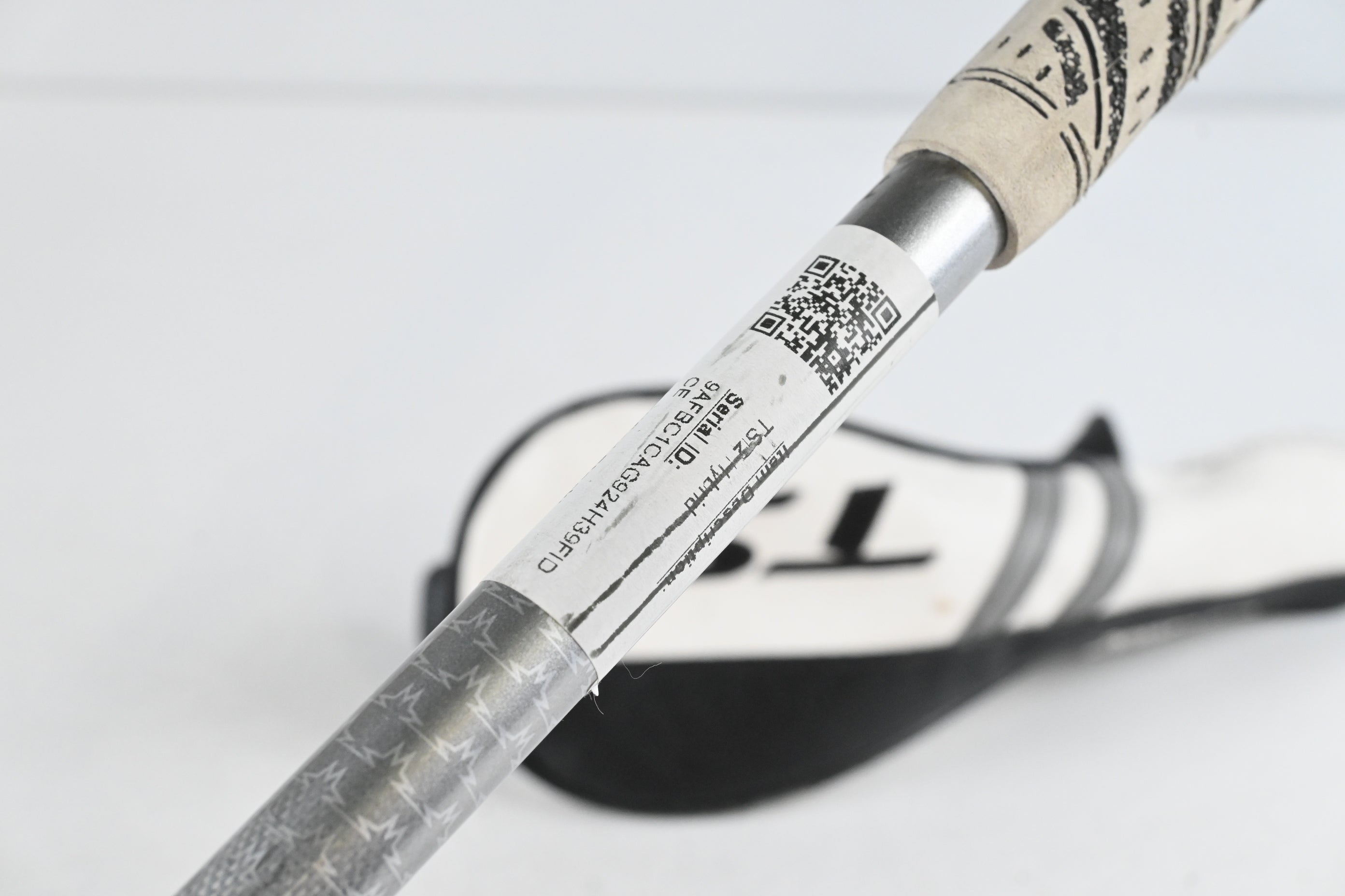 Titleist TSi2 #3 Hybrid / 19 Degree / X-Flex Tensei AV Blue 80 Shaft
