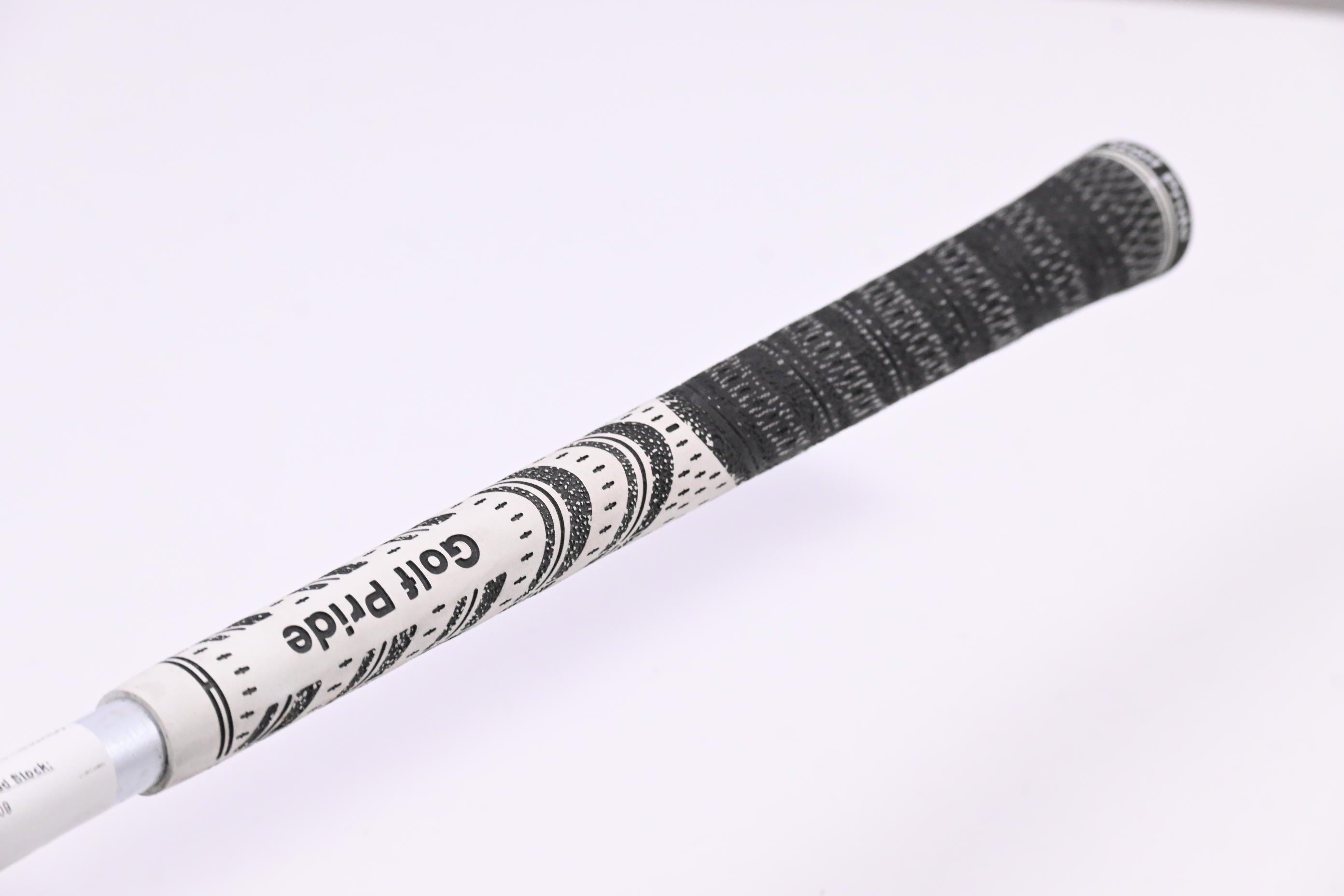 Graphite Design Tour AD DI-5 Black Driver Shaft / Regular Flex / Titleist