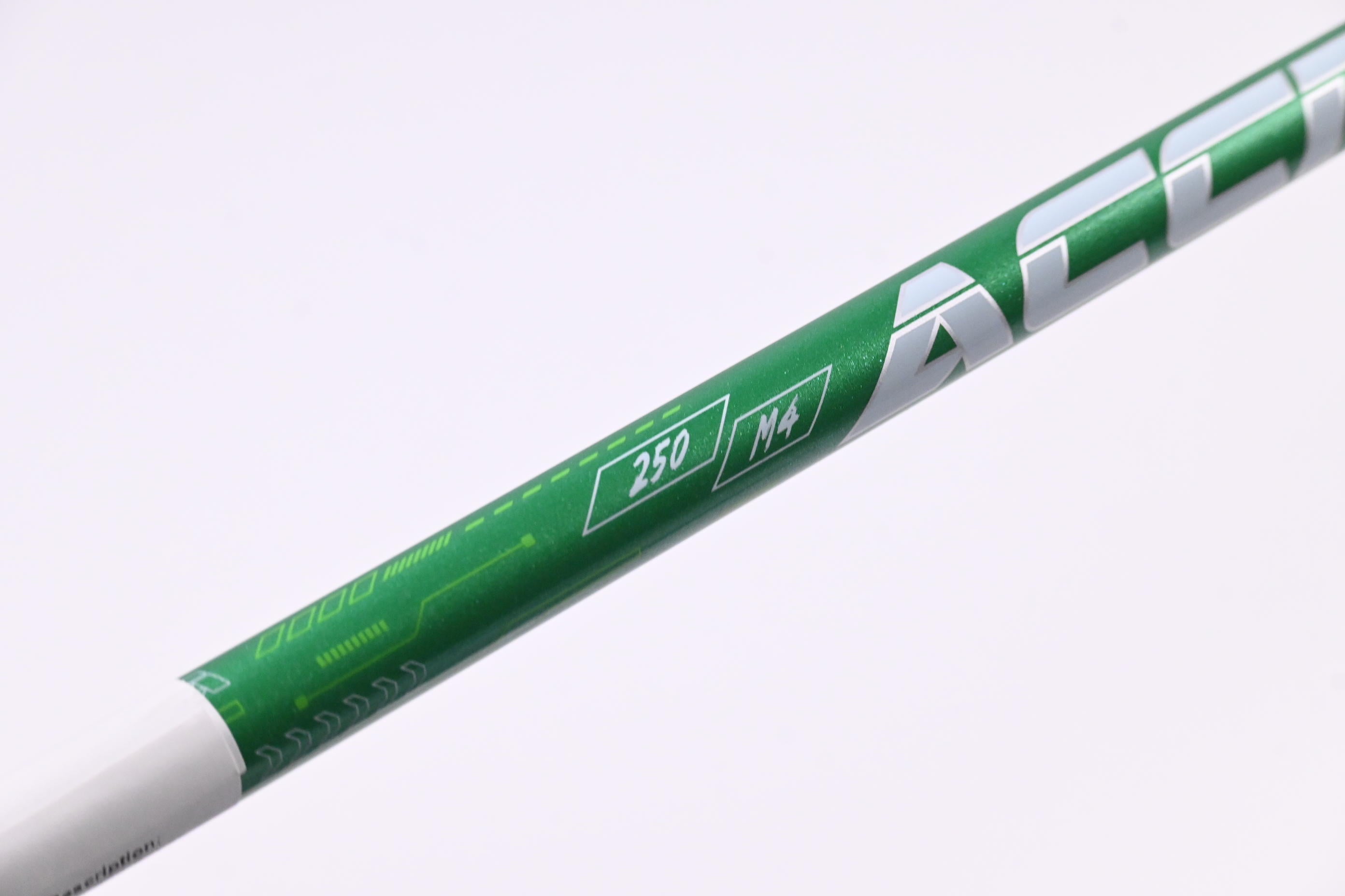 Accra GX Green 200 Series 250 Driver Shaft / Stiff Flex / Titleist
