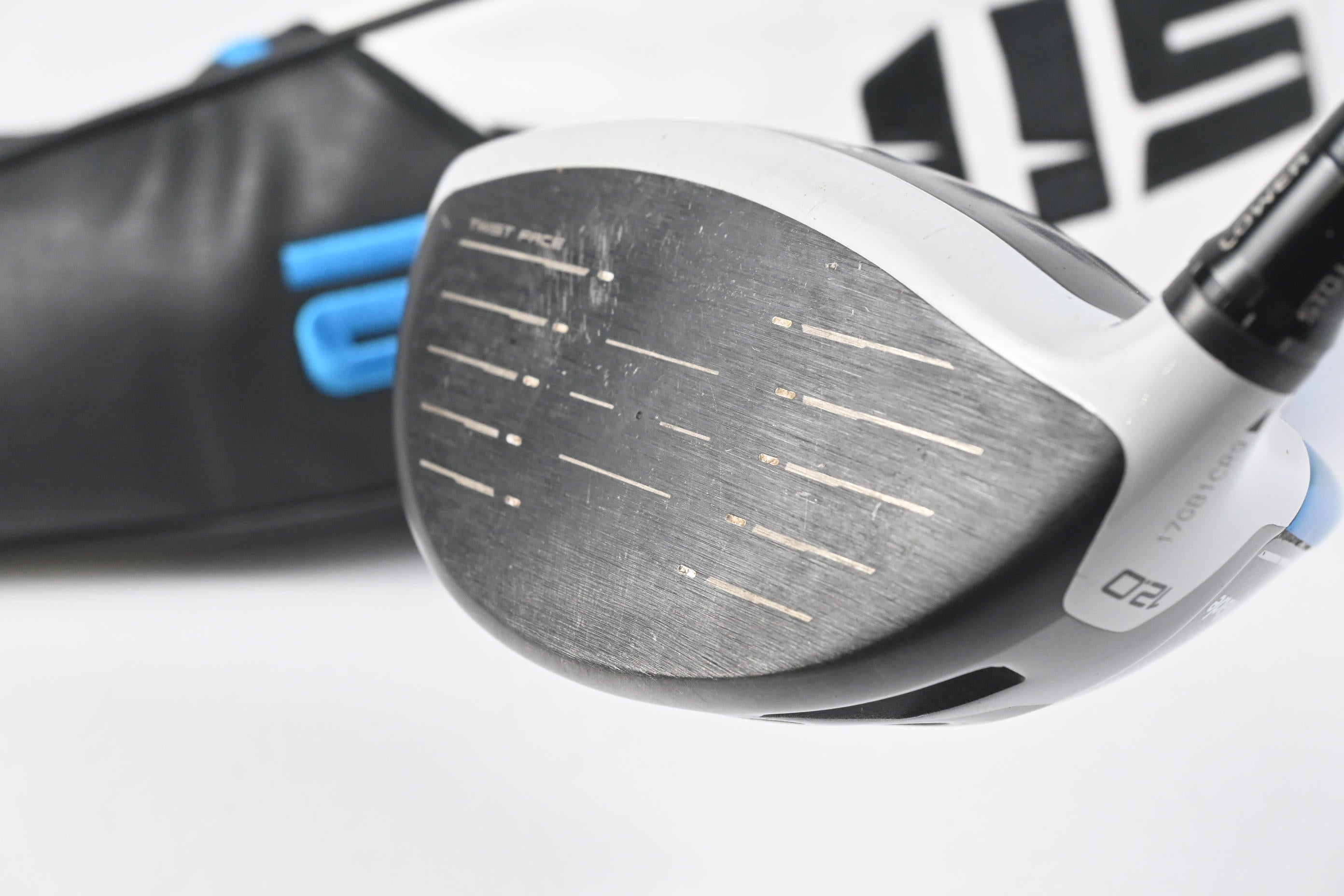 Taylormade SIM2 Max Driver / 12 Degree / Regular Flex Fujikura Ventus Blue 5