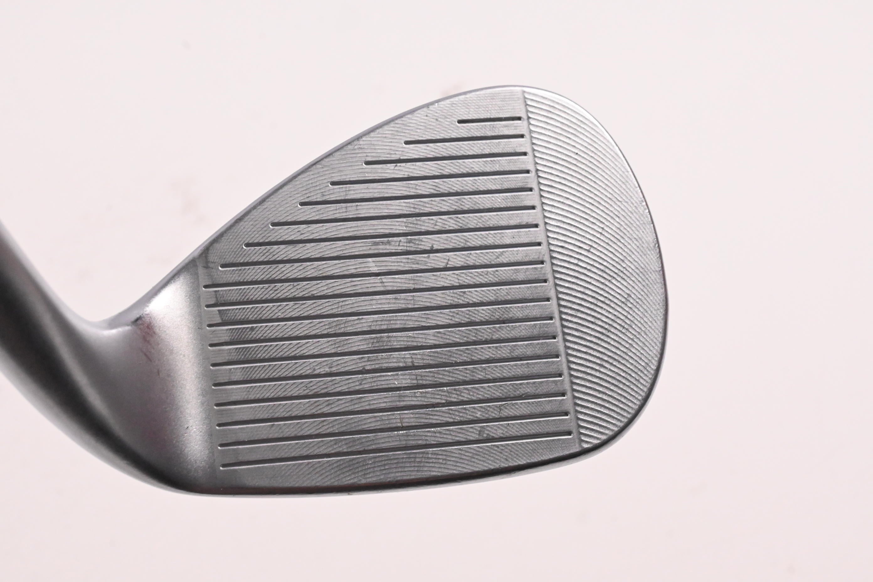 Left Hand Cleveland CBX 2 Sand Wedge / 54 Degree / Wedge Flex Dynamic Gold 115