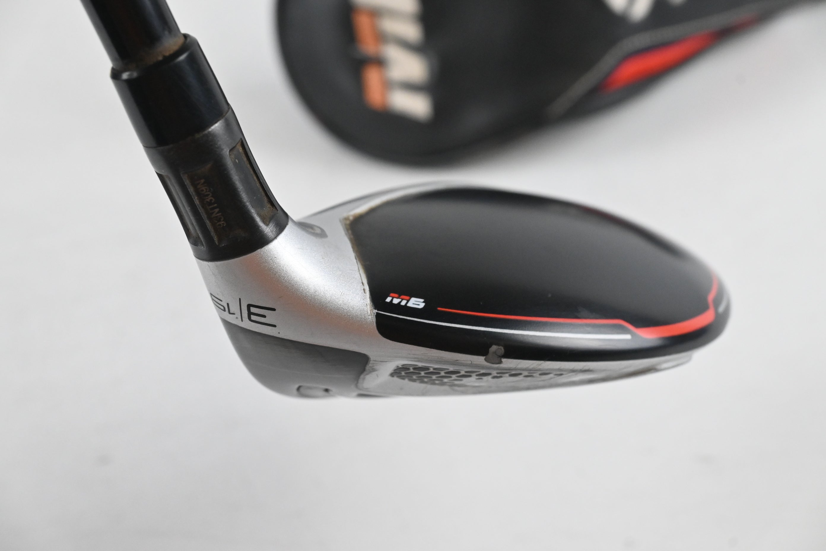 Taylormade M6 #3 Hybrid / 19 Degree / Regular Flex Fujikura Atmos Orange 6