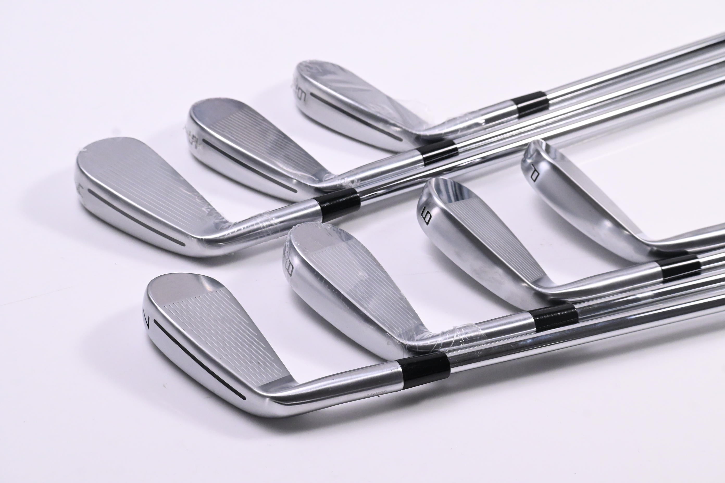 Taylormade P790 2025 Irons / 4-PW / Regular Flex N.S.Pro Modus³ Tour 105