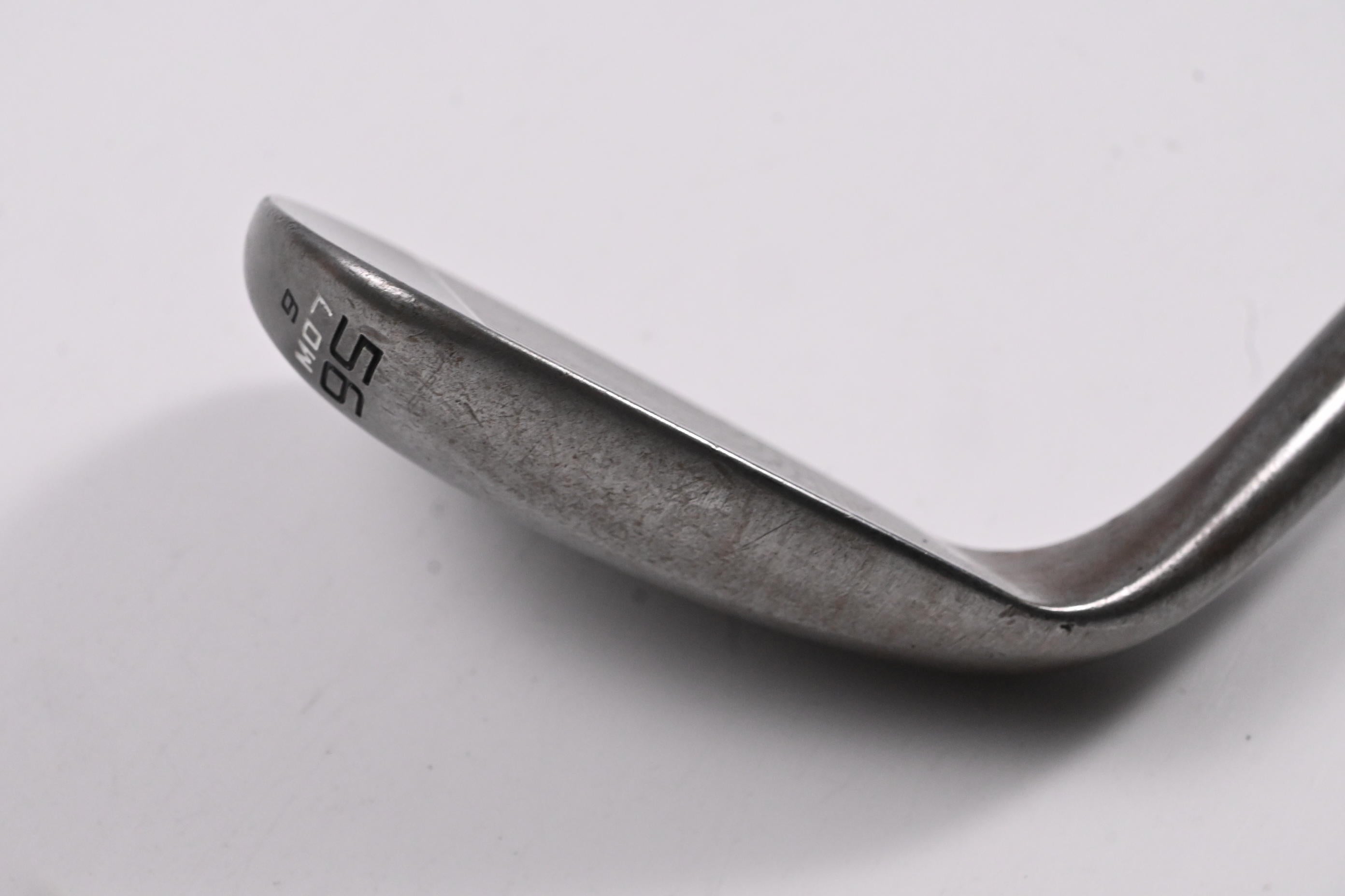 Cleveland RTX ZipCore Sand Wedge / 56 Degree / Wedge Flex Dynamic Gold Spinner