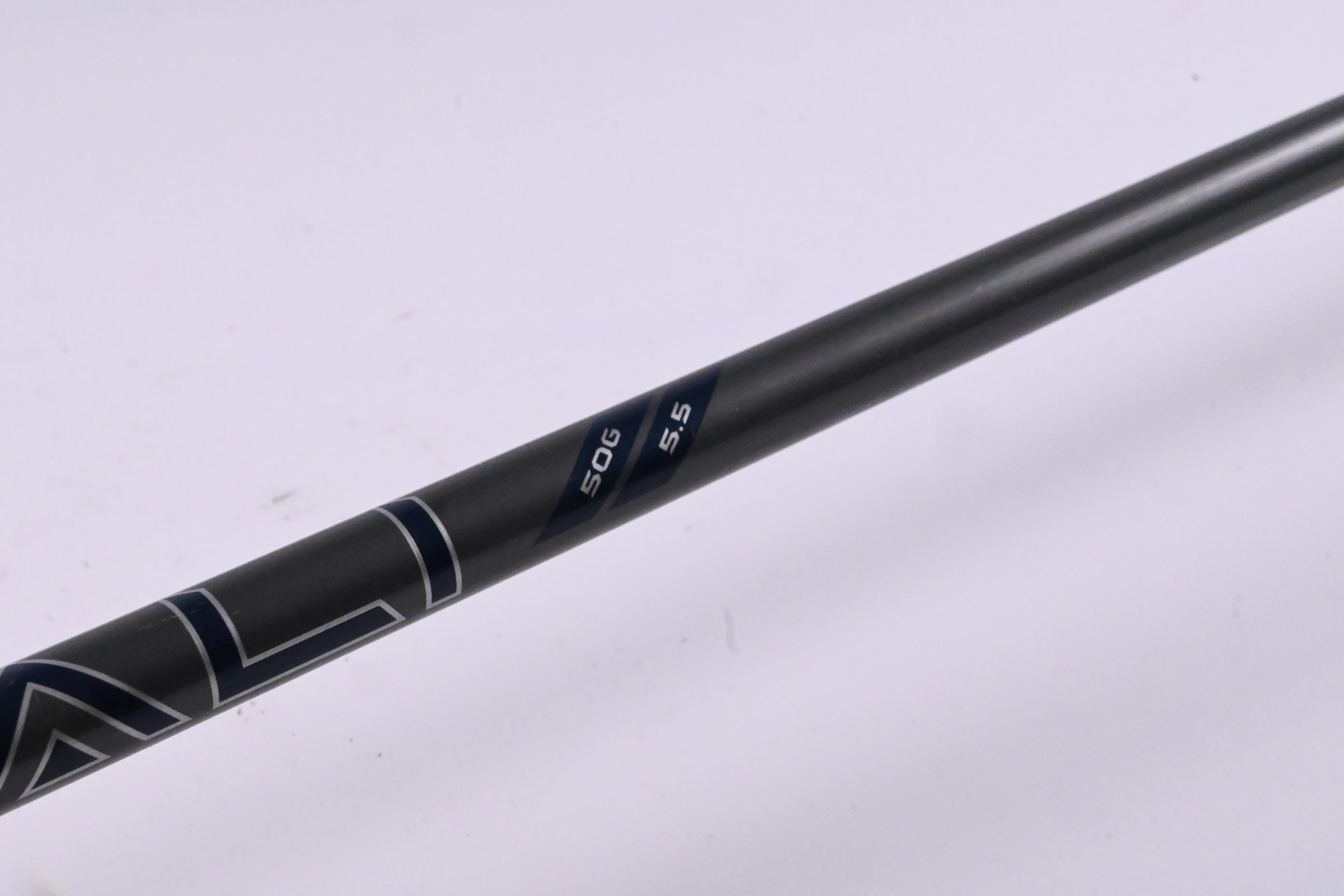 Callaway Elyte X Driver / 10.5 Degree / Regular Flex Denali Charcoal 50 Shaft